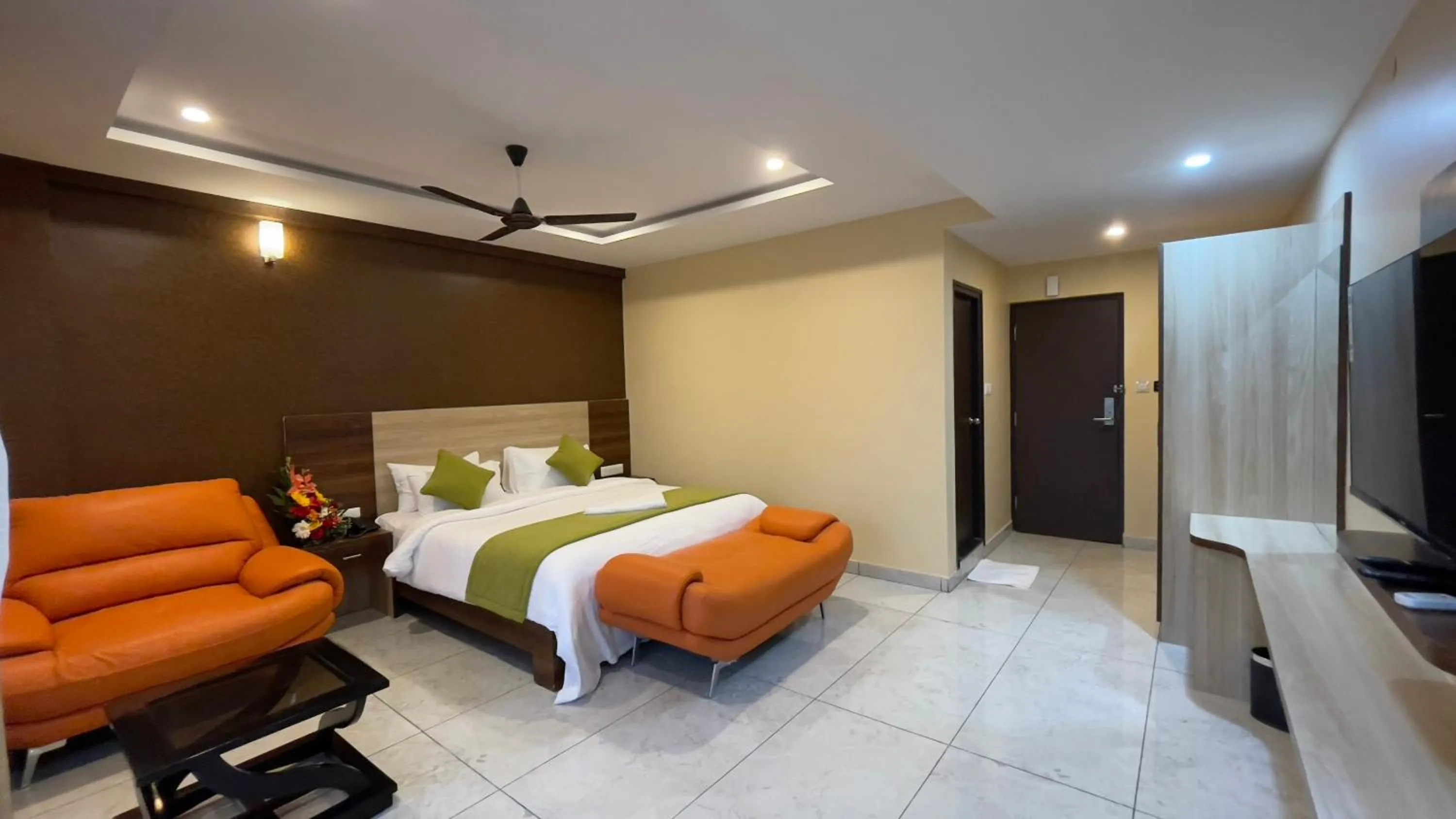 Bed in Hotel Kinotree Yeshwanthpur