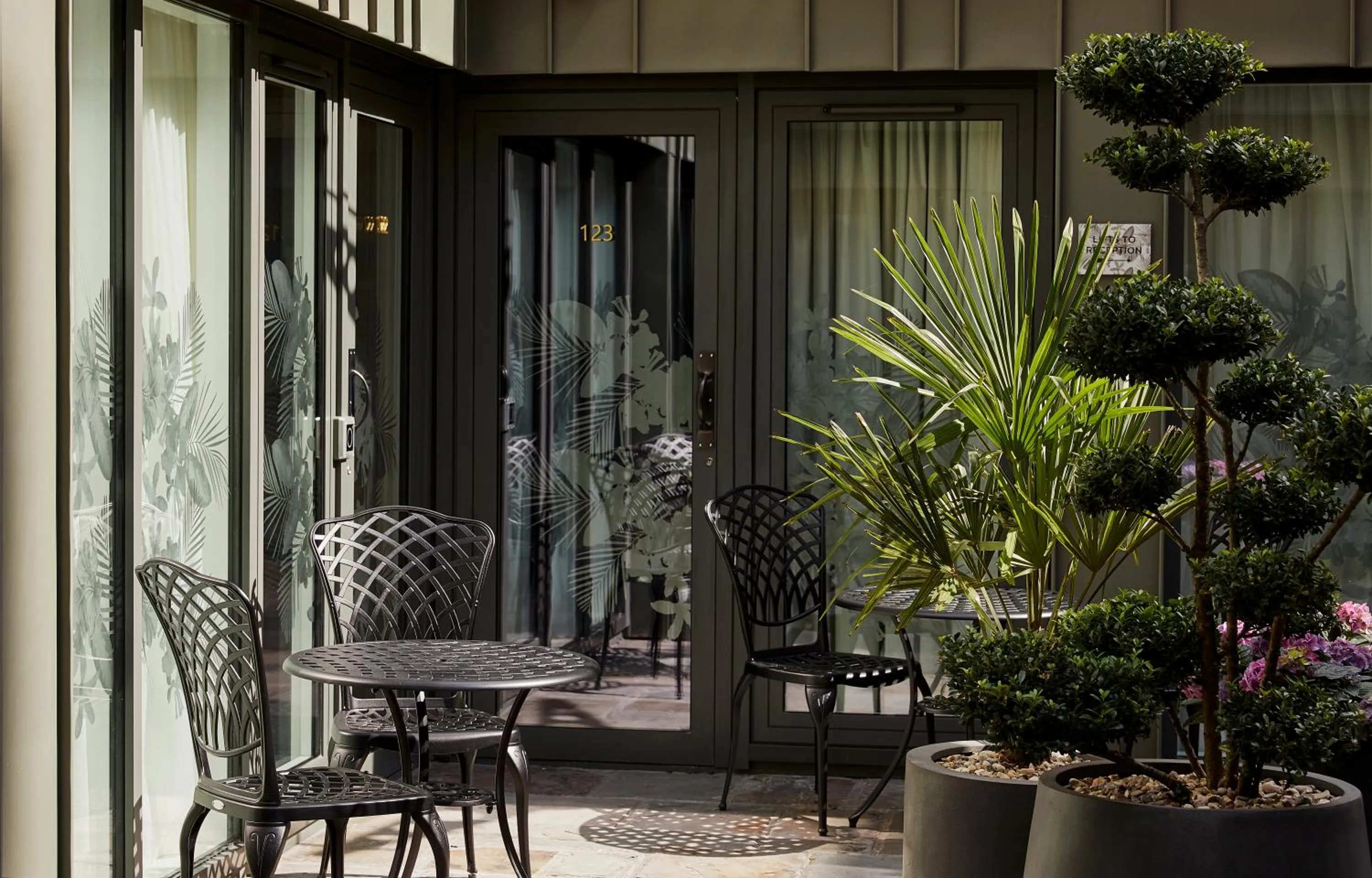 Patio in Hotel Indigo - Bath by IHG