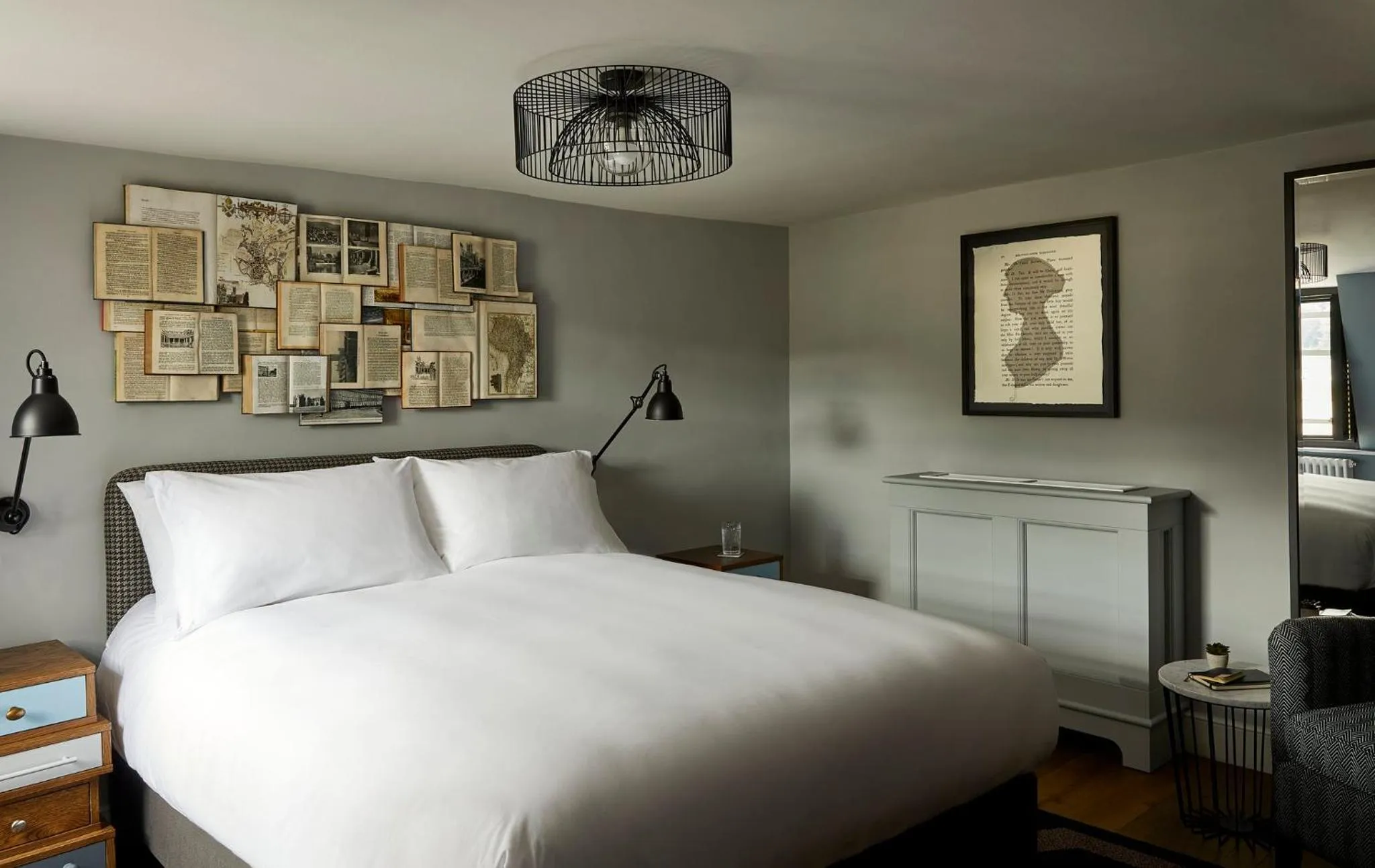 Photo of the whole room, Bed in Hotel Indigo - Bath by IHG