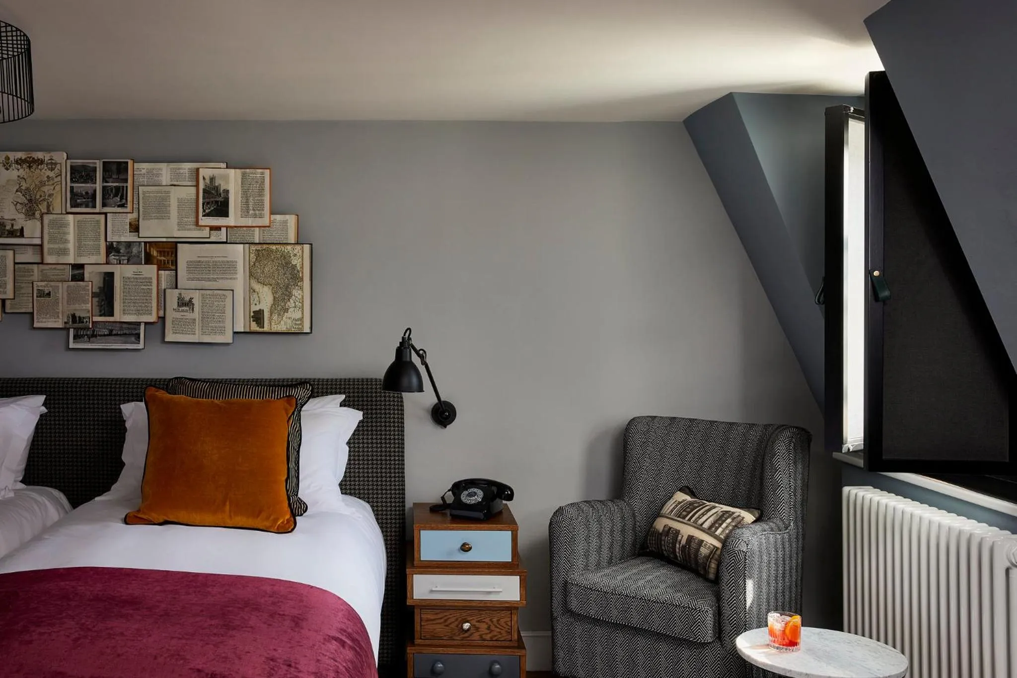 Photo of the whole room, Bed in Hotel Indigo - Bath by IHG