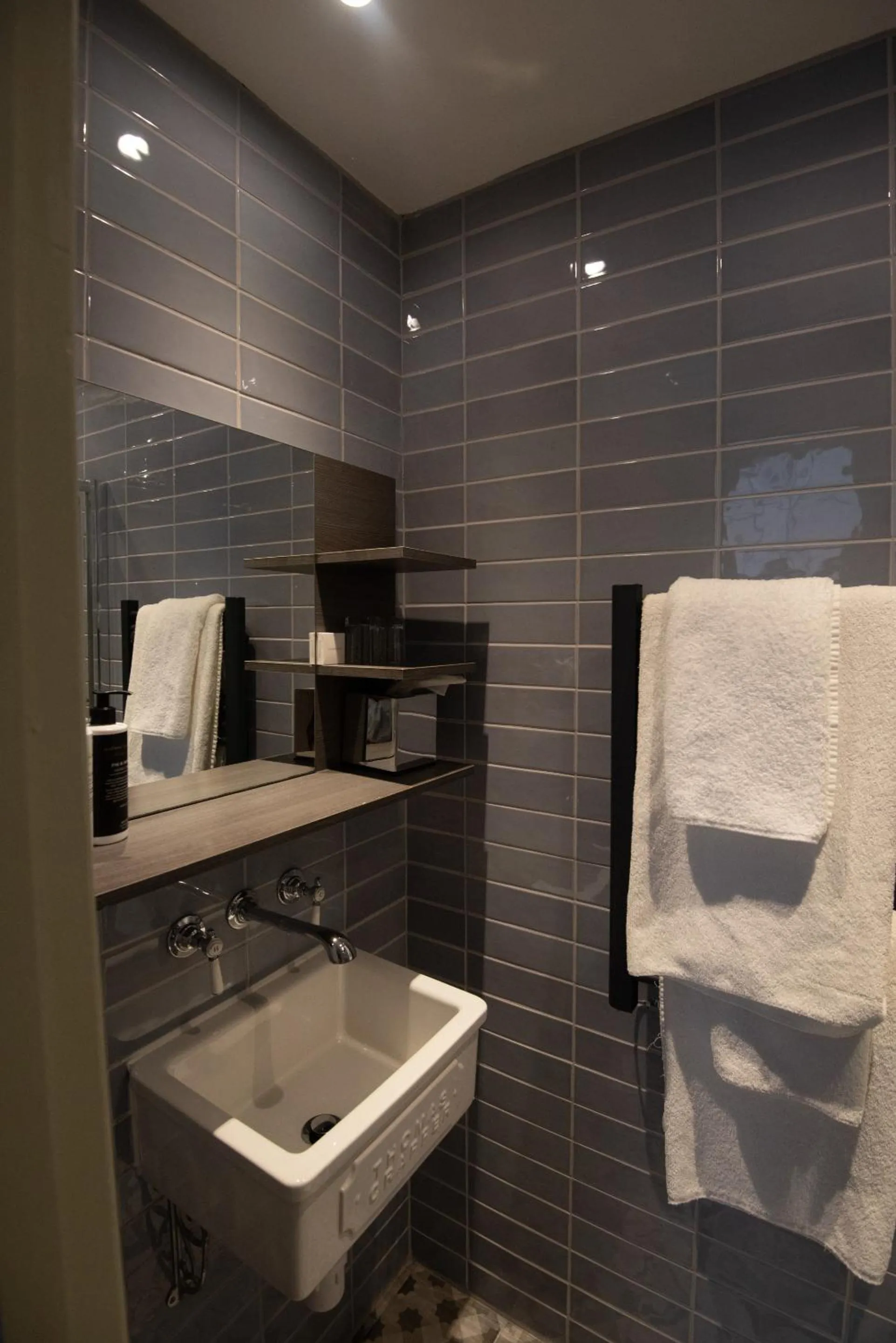 Bathroom in Harington's Boutique Hotel