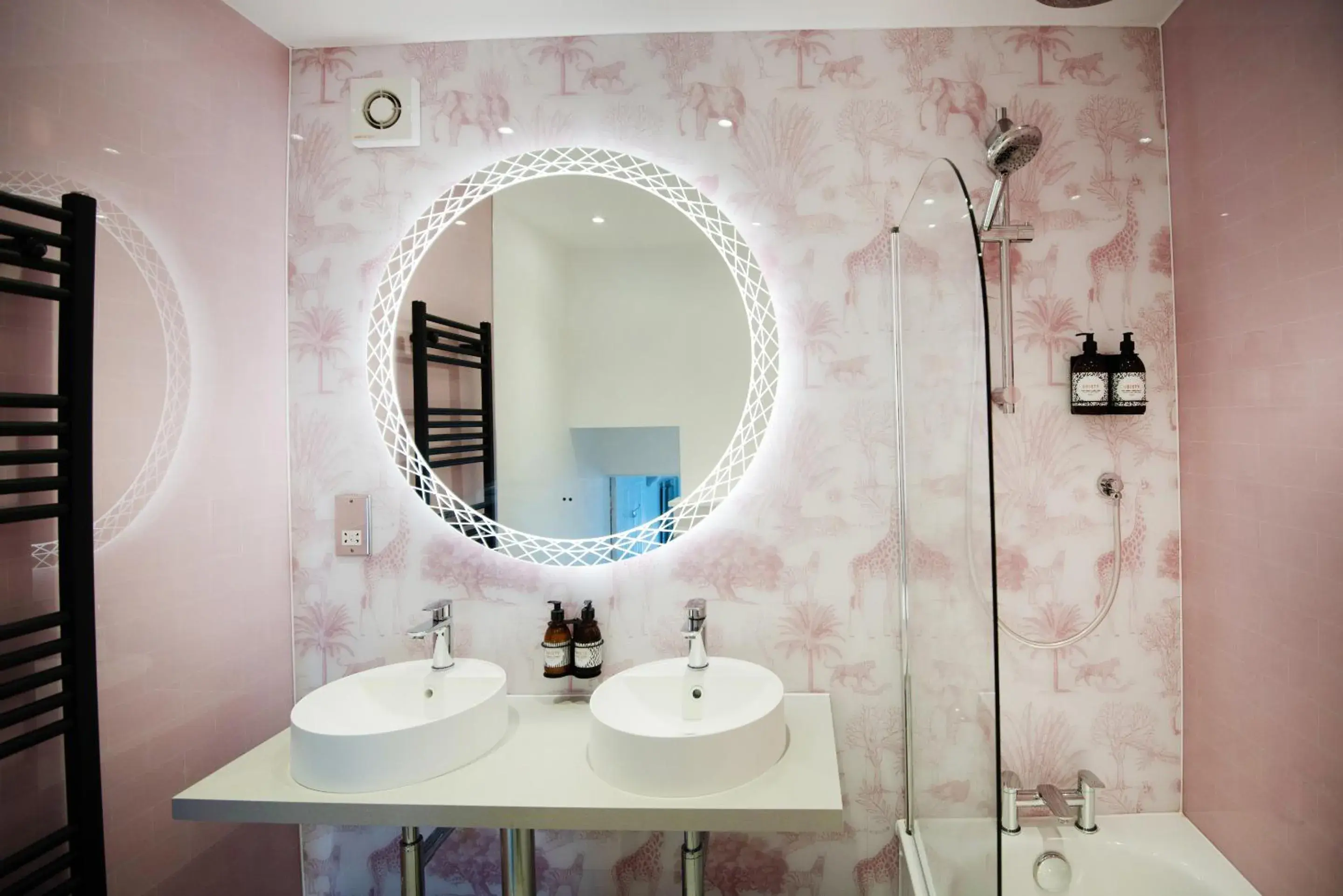 Superior Double Room in Harington's Boutique Hotel Superior Double Room in Harington's Boutique Hotel