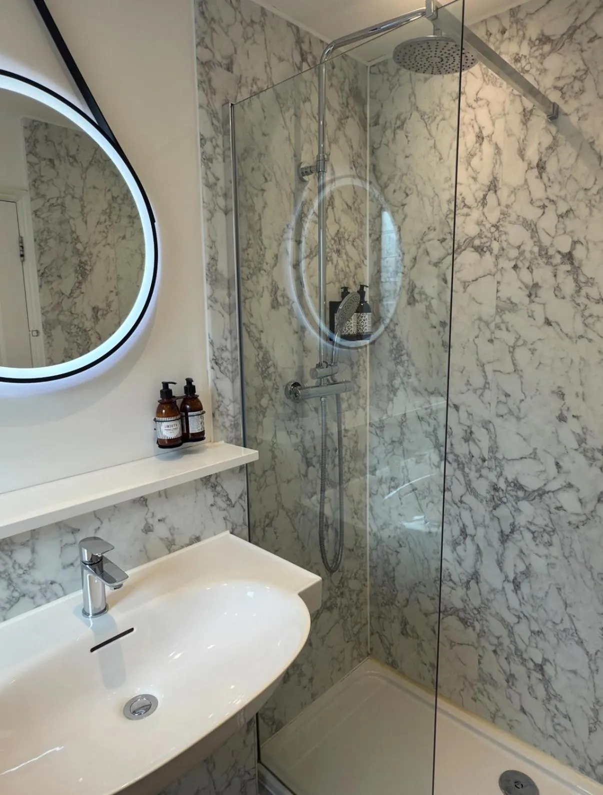 Shower in Harington's Boutique Hotel