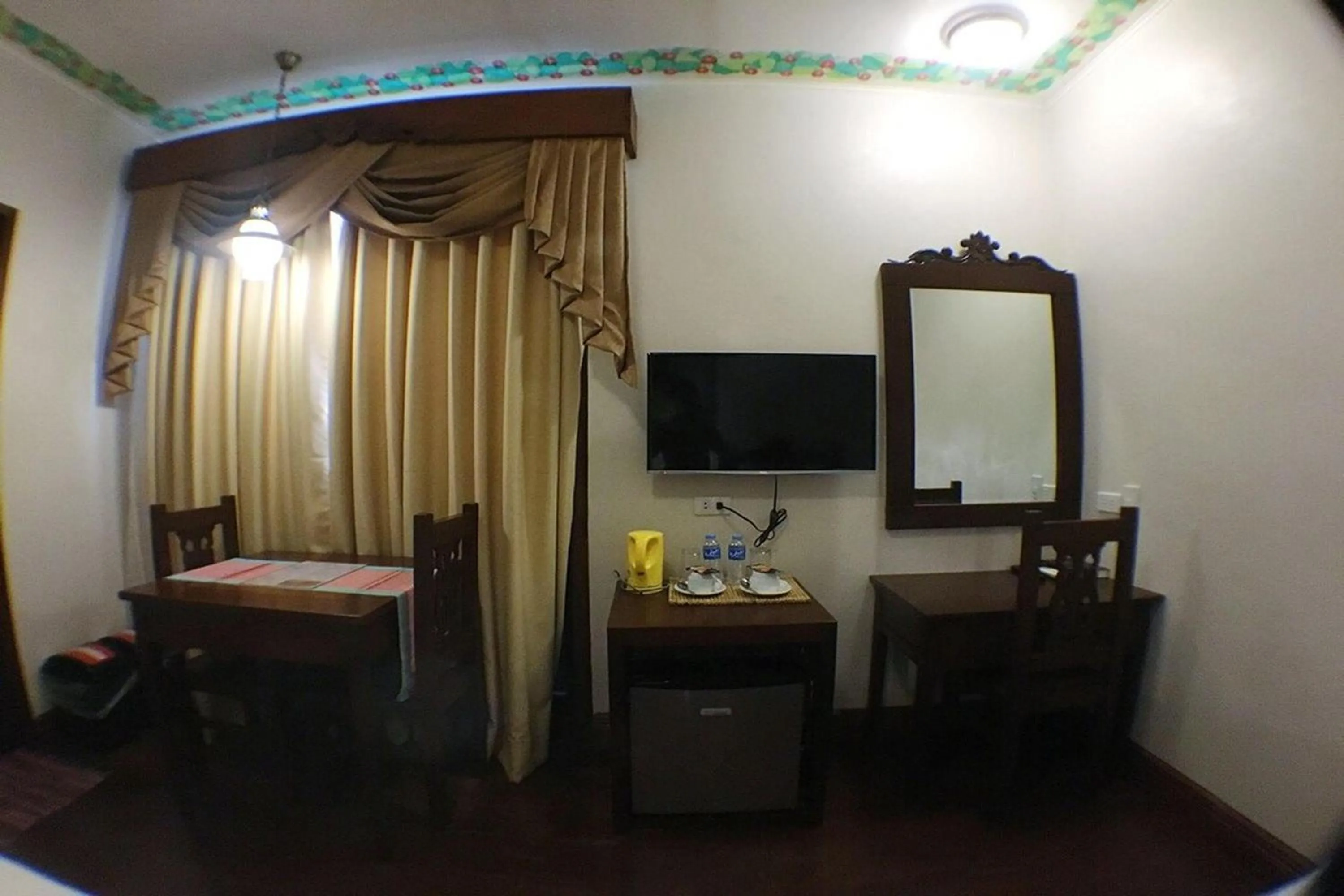 TV and multimedia in NSCC Hotel Vigan