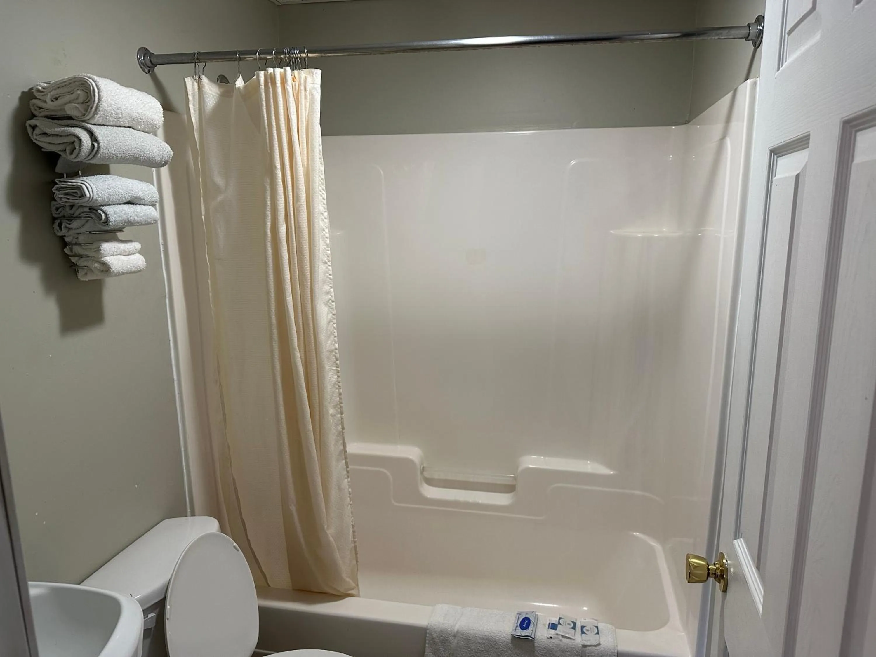 Shower in Economy Inn