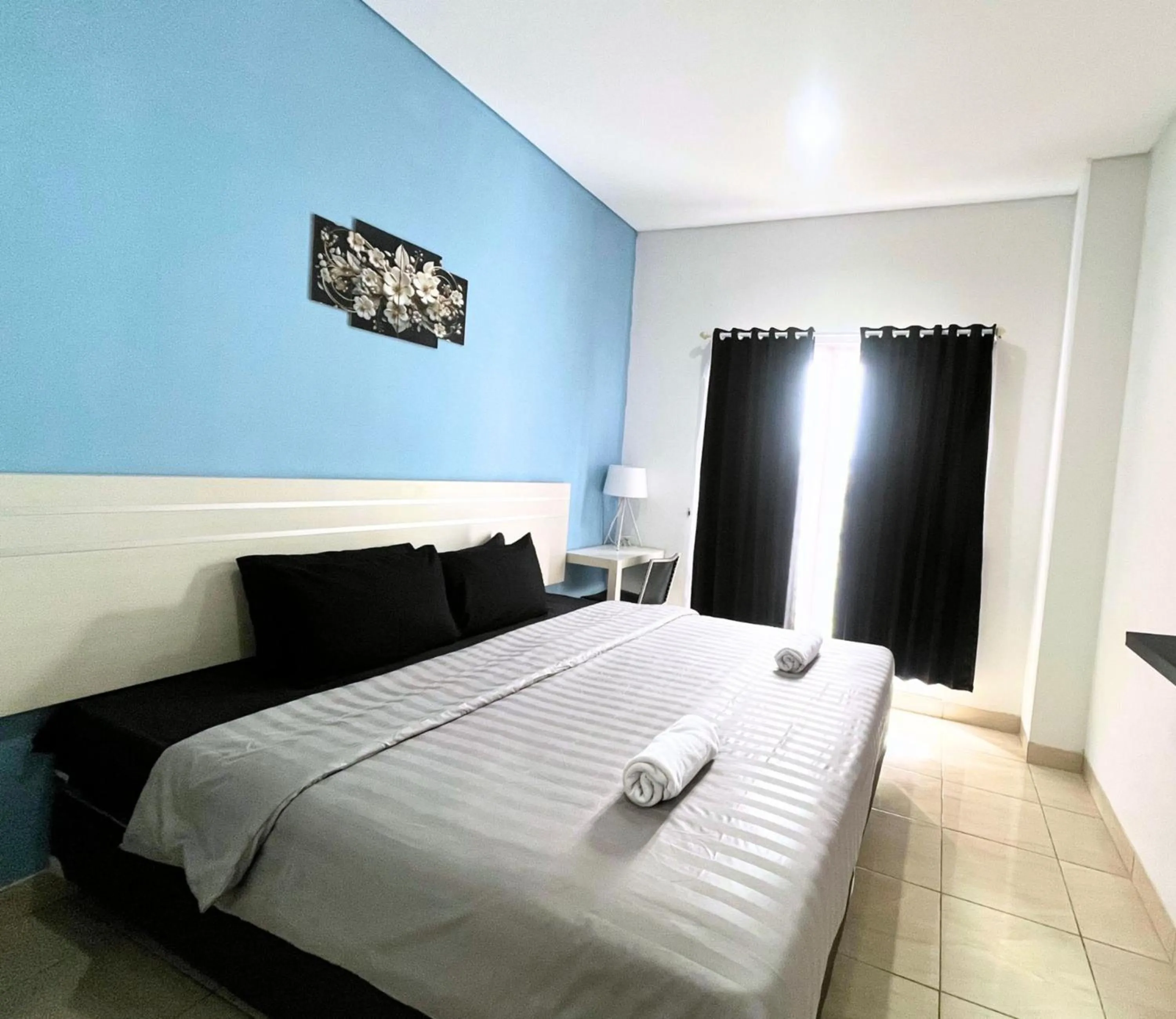 Bedroom, Bed in TOS Hotel & Convention Center Tangerang Powered by Archipelago