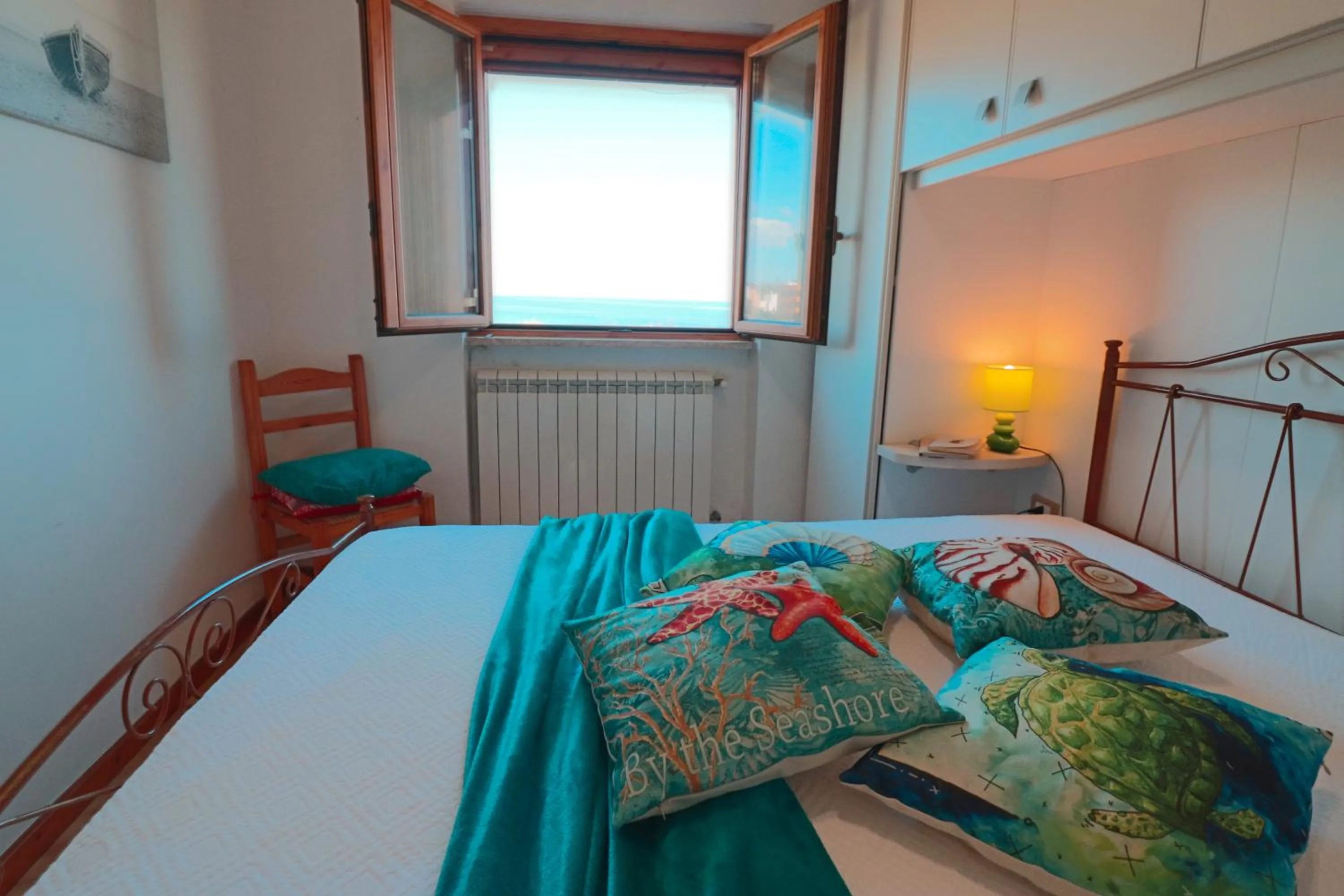 Bed in Sea view house in Otranto 4 places