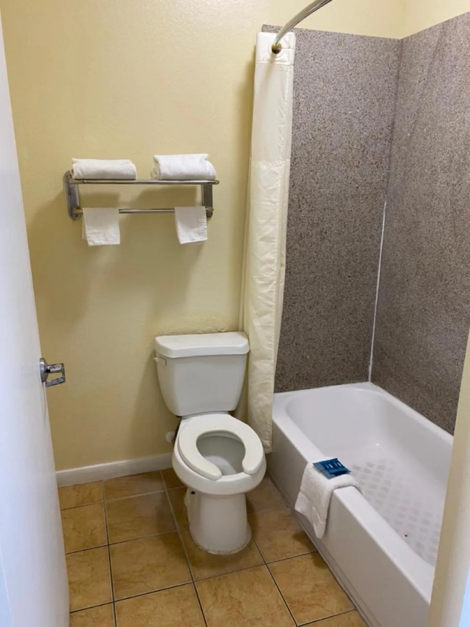 Scottish Inn Angleton