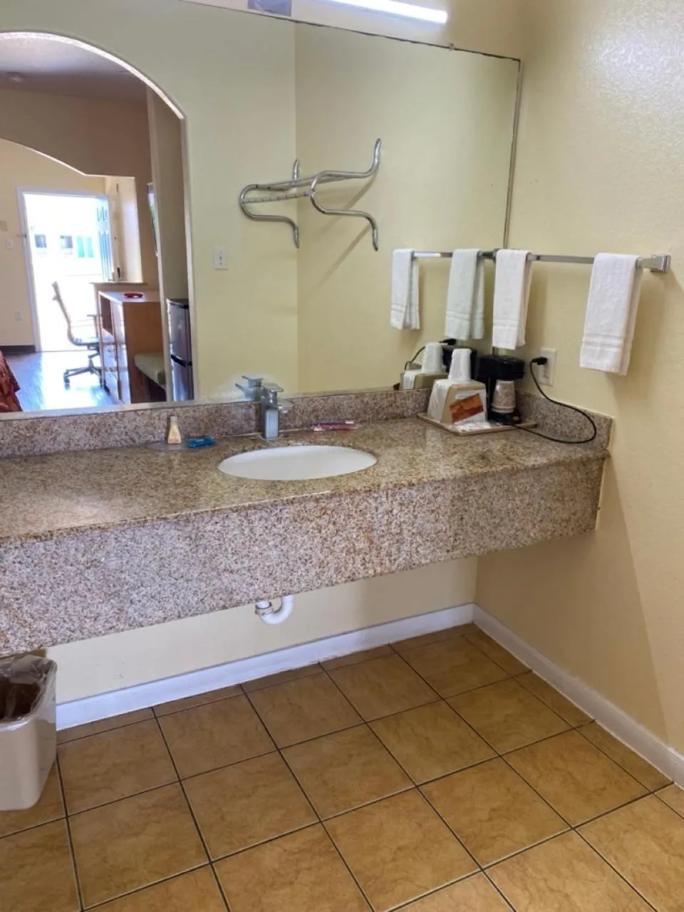 Scottish Inn Angleton