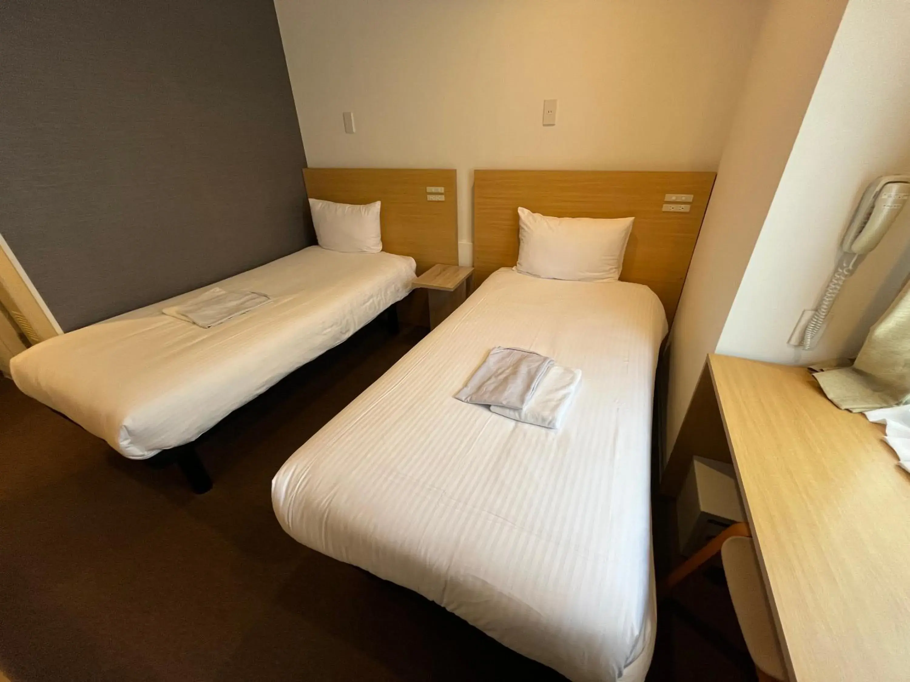 Twin Room - Non-Smoking in Hotel Passage 2 Twin Room - Non-Smoking in Hotel Passage 2