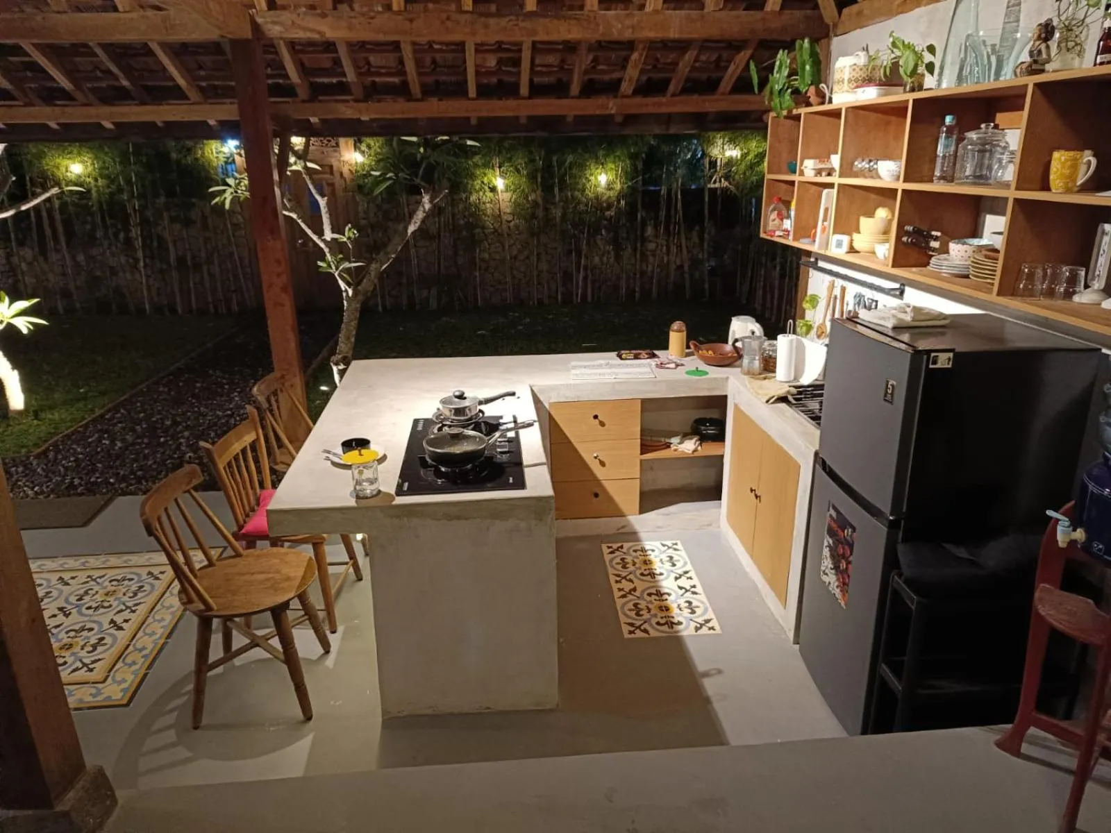 kitchen in Yukke Tembi Homestay