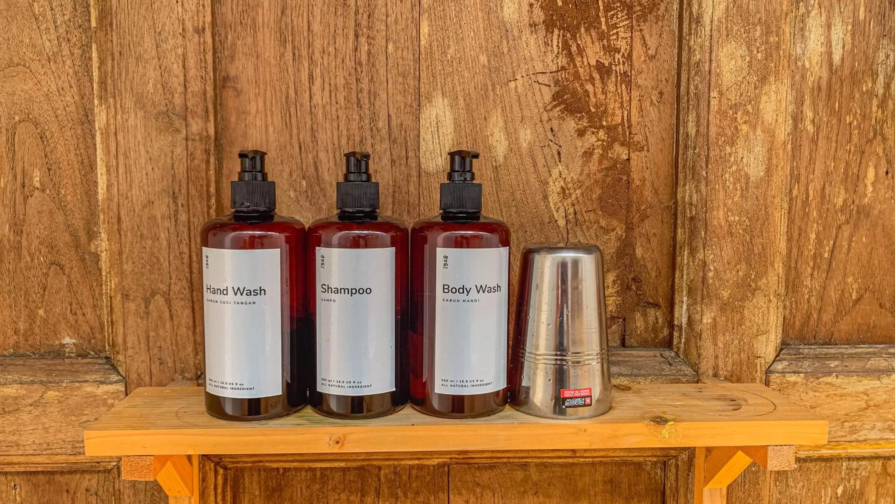 Bathroom in Yukke Tembi Homestay