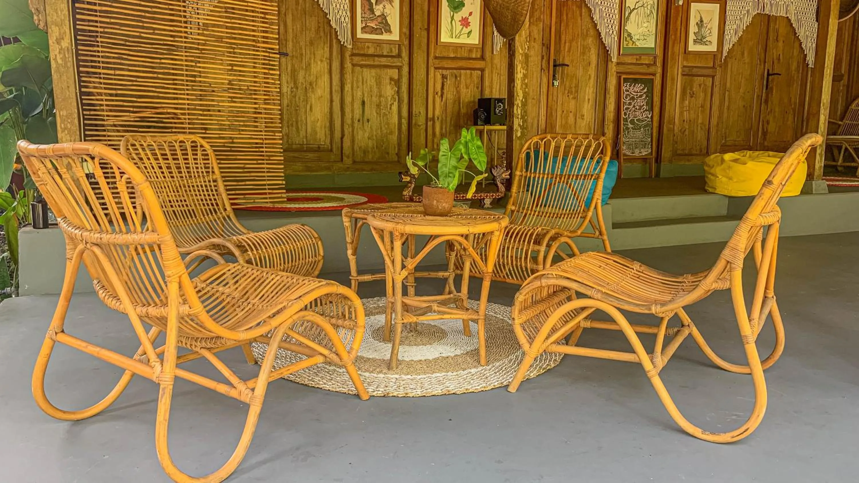 Balcony/Terrace in Yukke Tembi Homestay