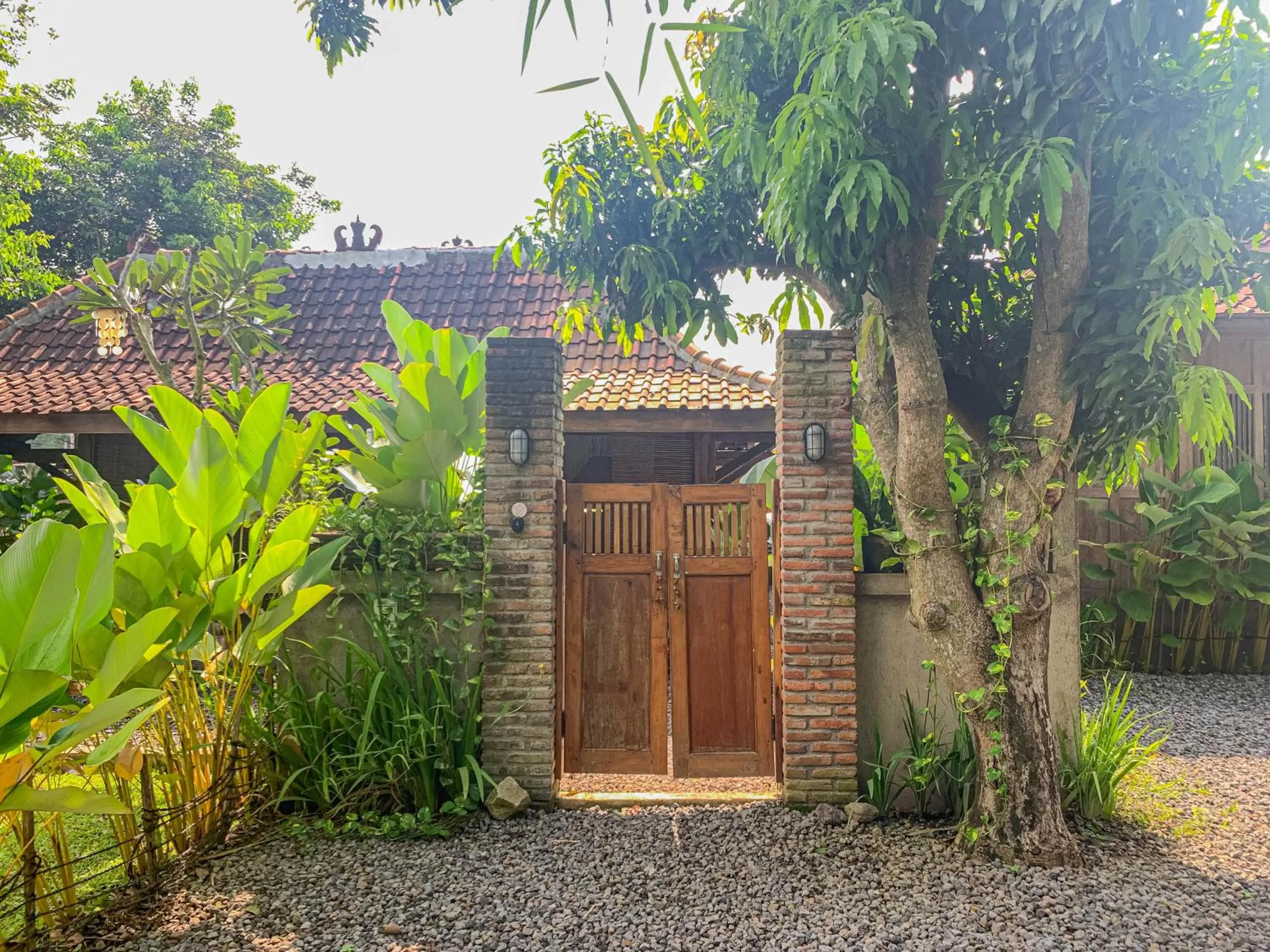Property building in Yukke Tembi Homestay
