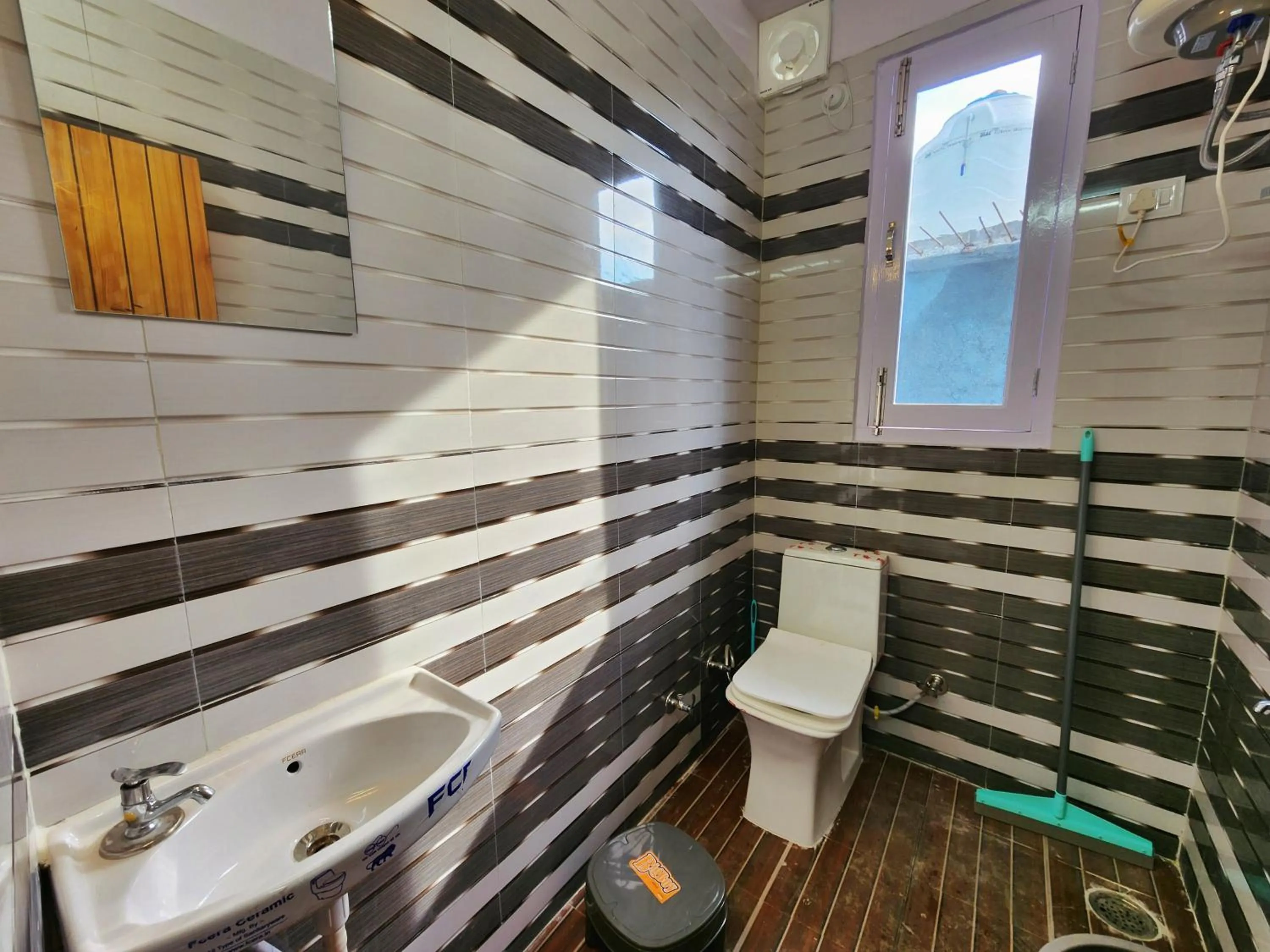 Mountain Mist Shimla