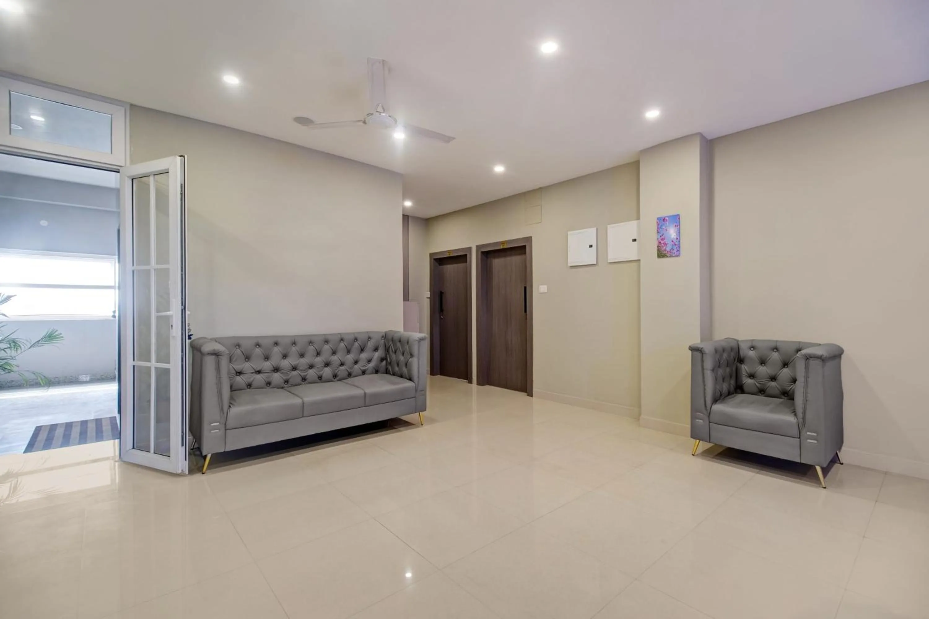 Lobby or reception in Collection O Guwahati ISBT