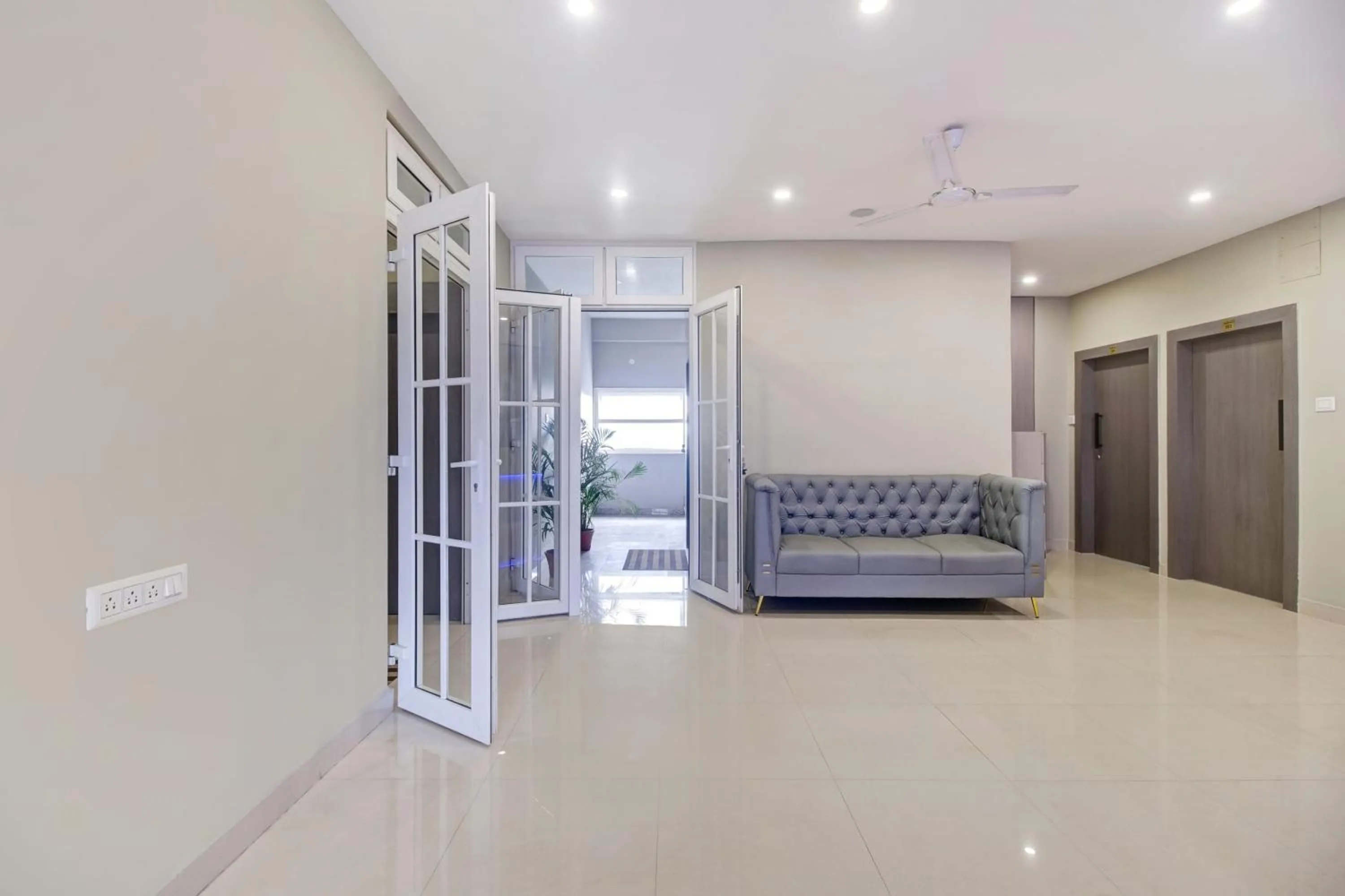 Lobby or reception in Collection O Guwahati ISBT