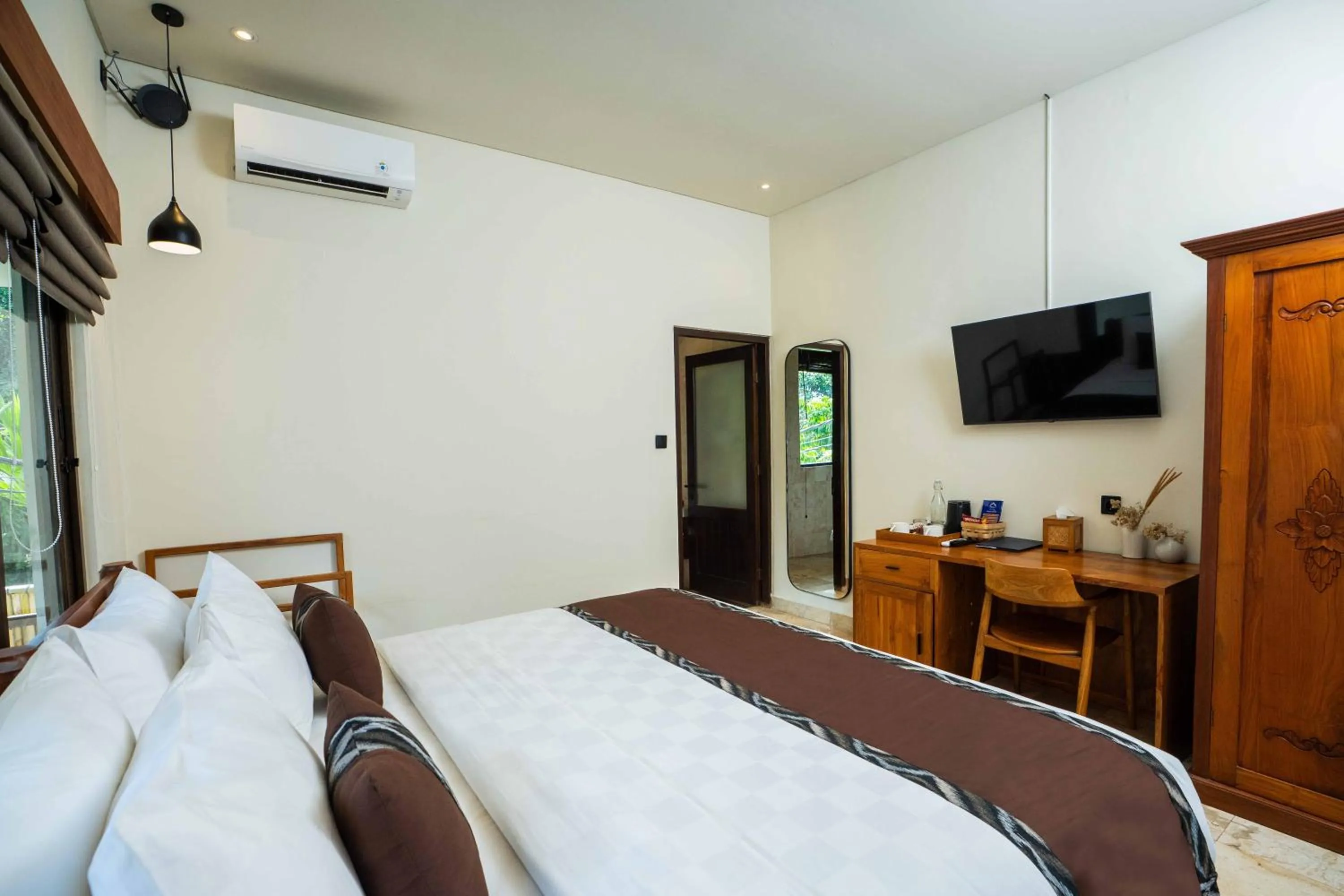 Bedroom, Bed in Oma Ubud