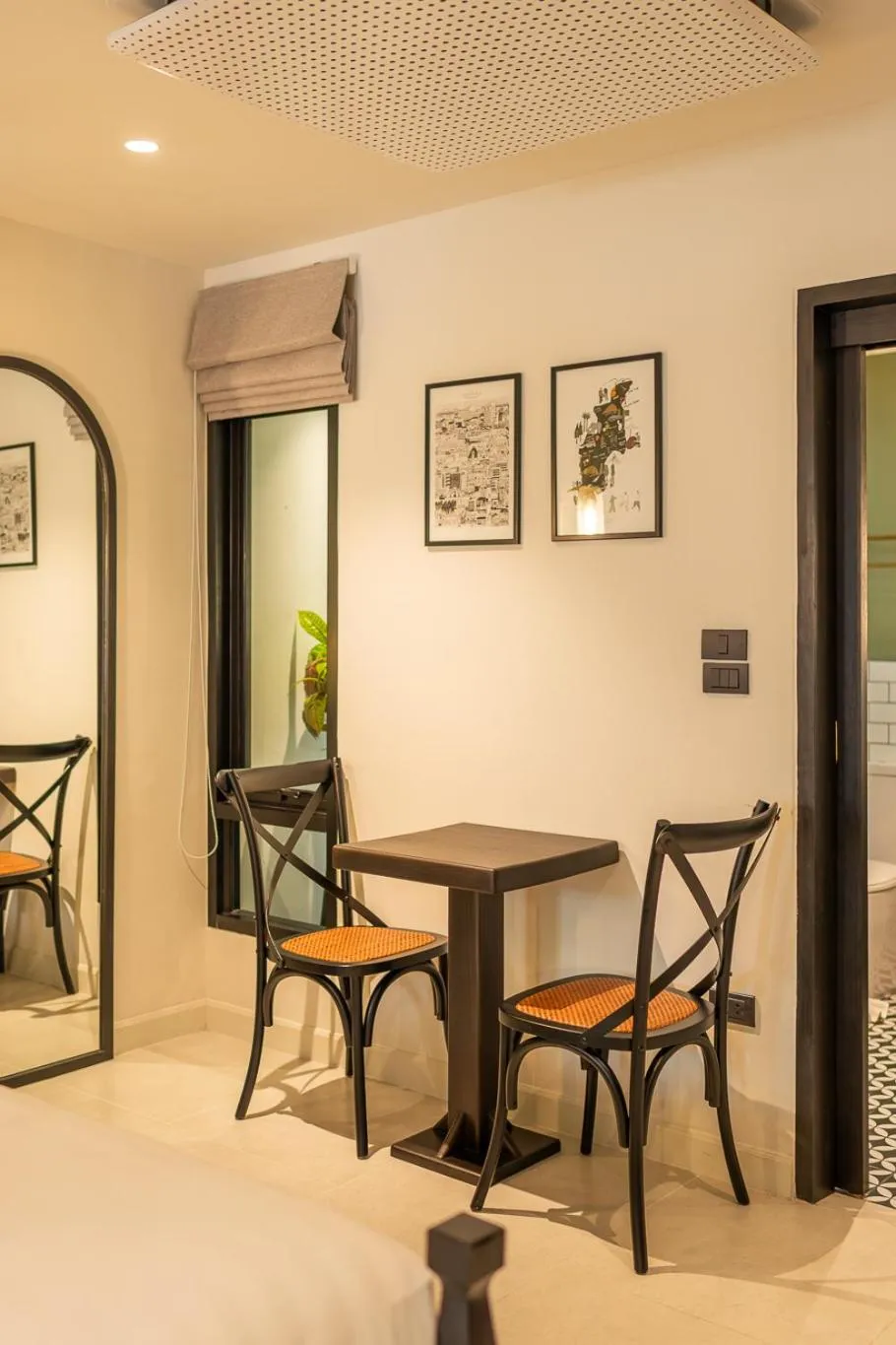 Photo of the whole room in Shamrock Chiangmai Hotel-Adult Only