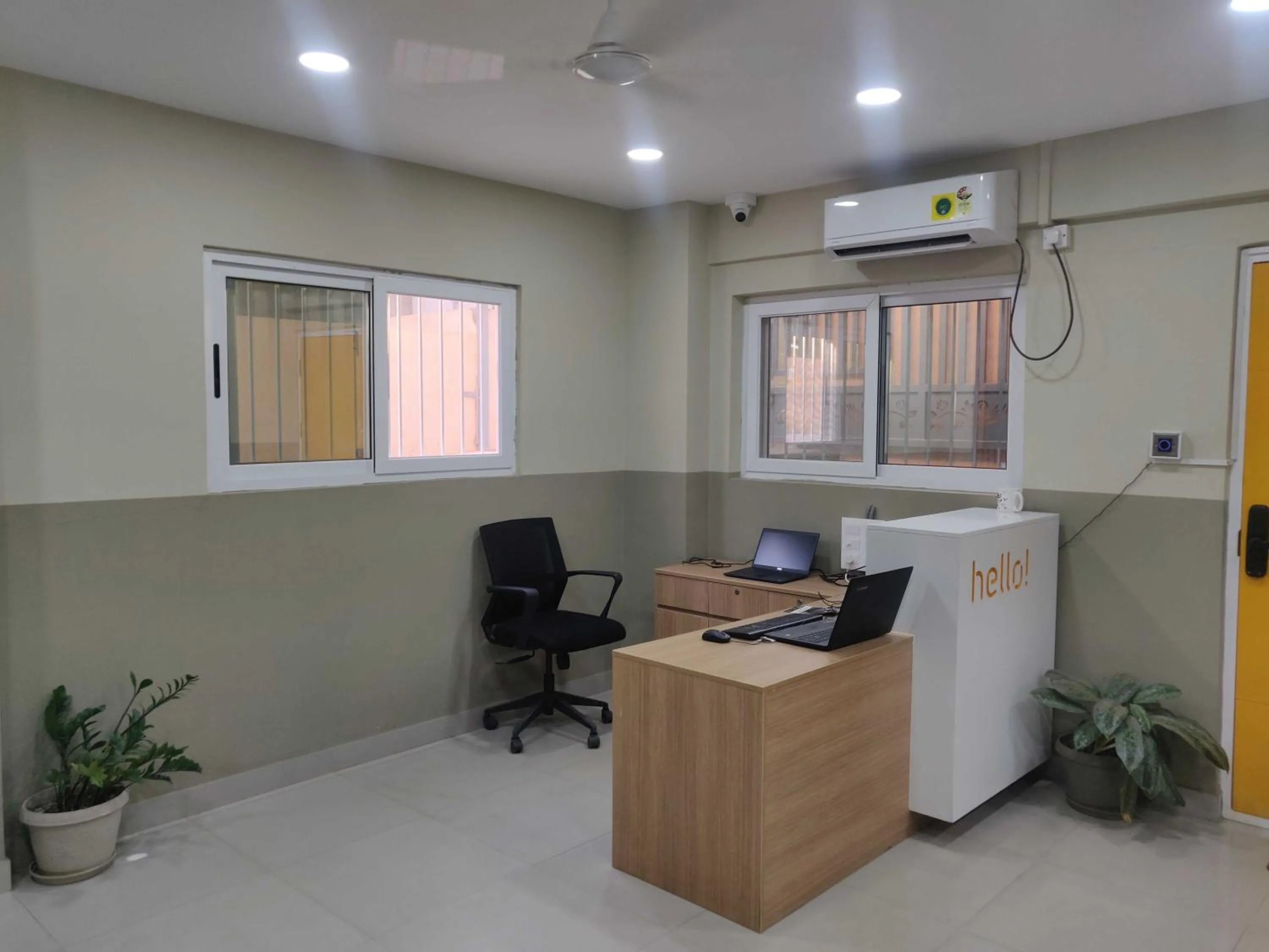 Lobby or reception in Super Collection O Local Square Karle Town