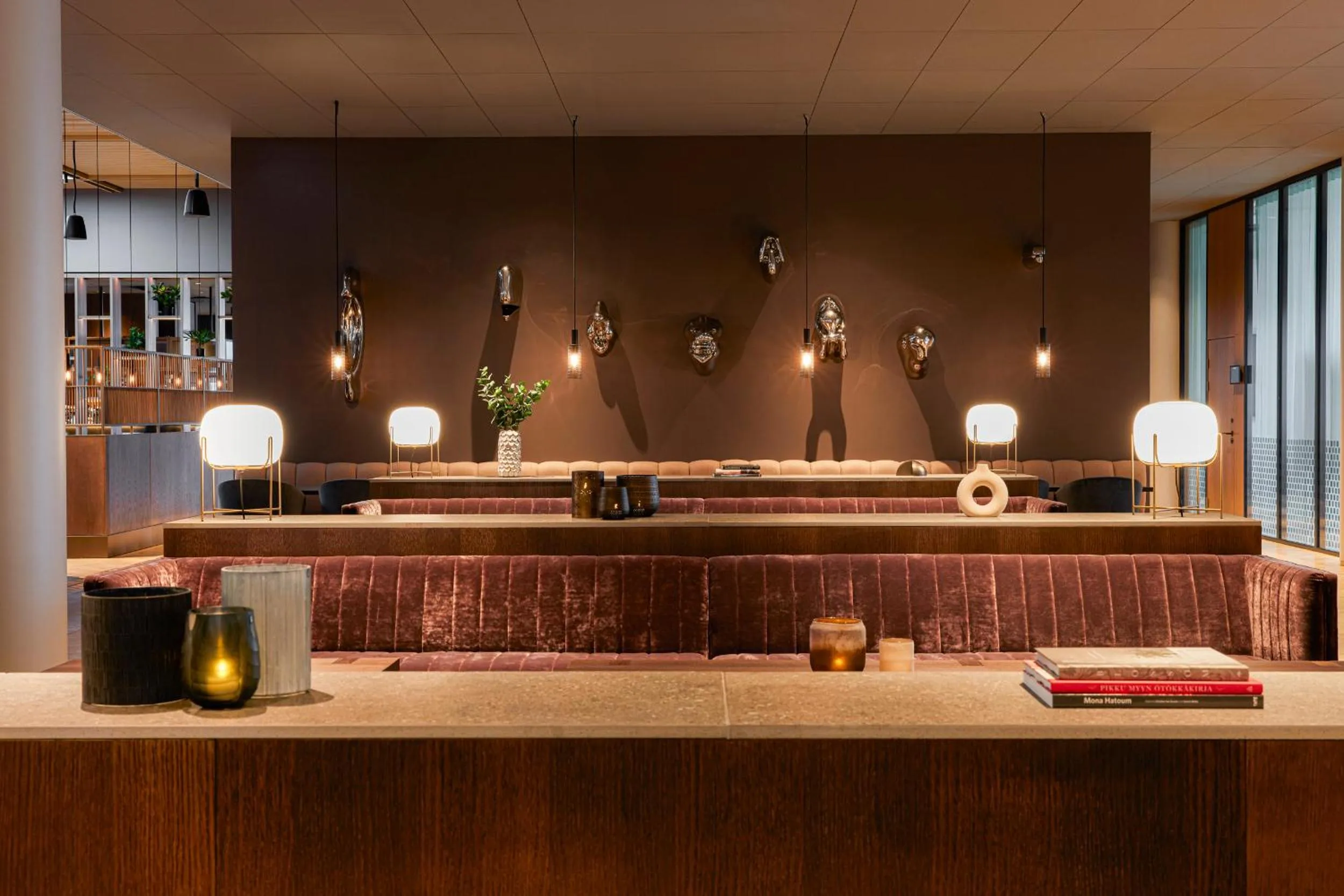 Lounge or bar in Clarion Hotel Helsinki Airport