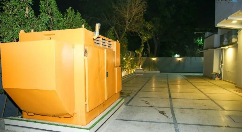 Hotel Mairona Gulberg Lahore