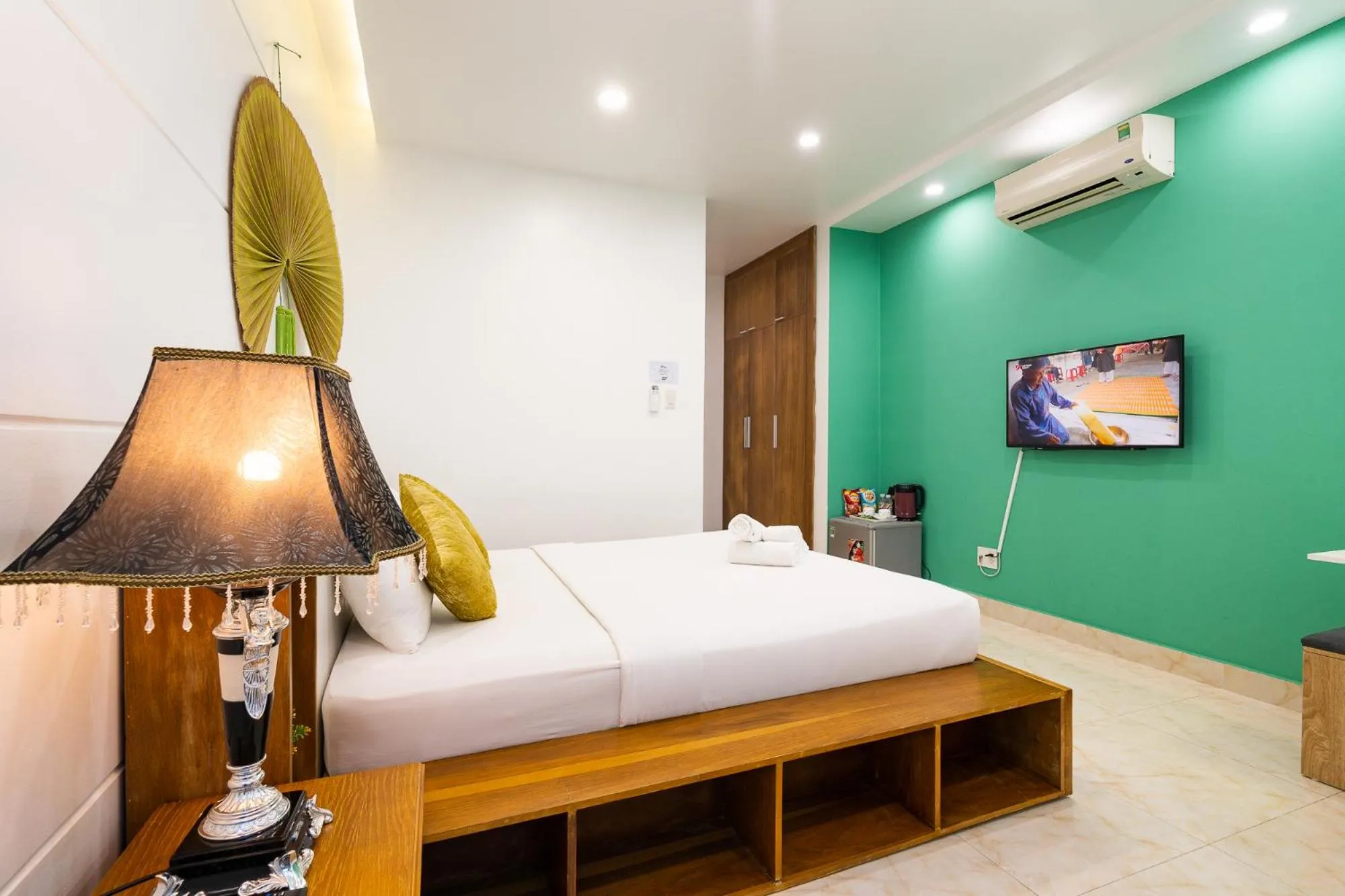 Photo of the whole room, Bed in Adventure Hotel