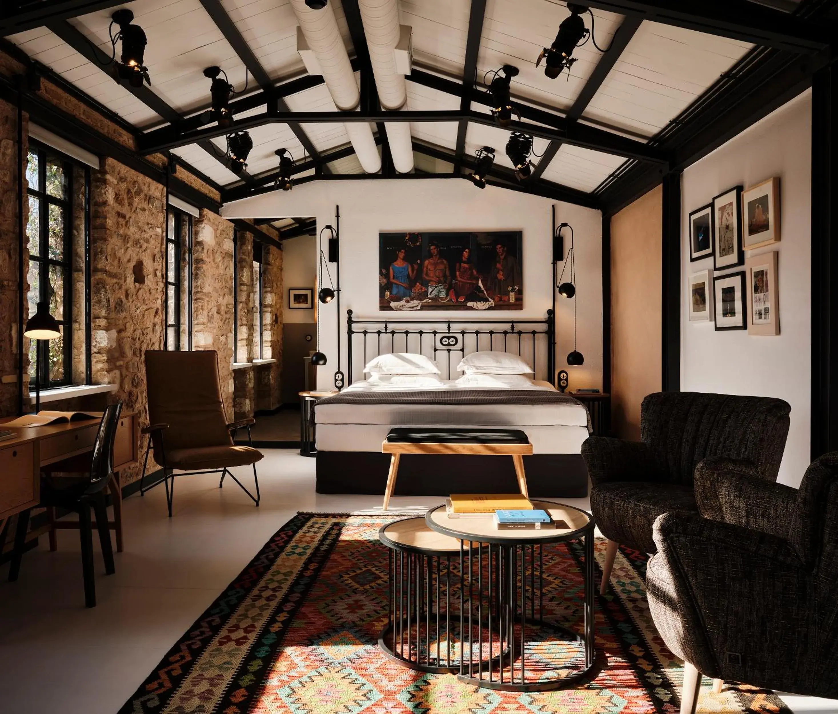 Gazia - Superior Acropolis View Suite in Not Boutique Hotel Gazia - Superior Acropolis View Suite in Not Boutique Hotel