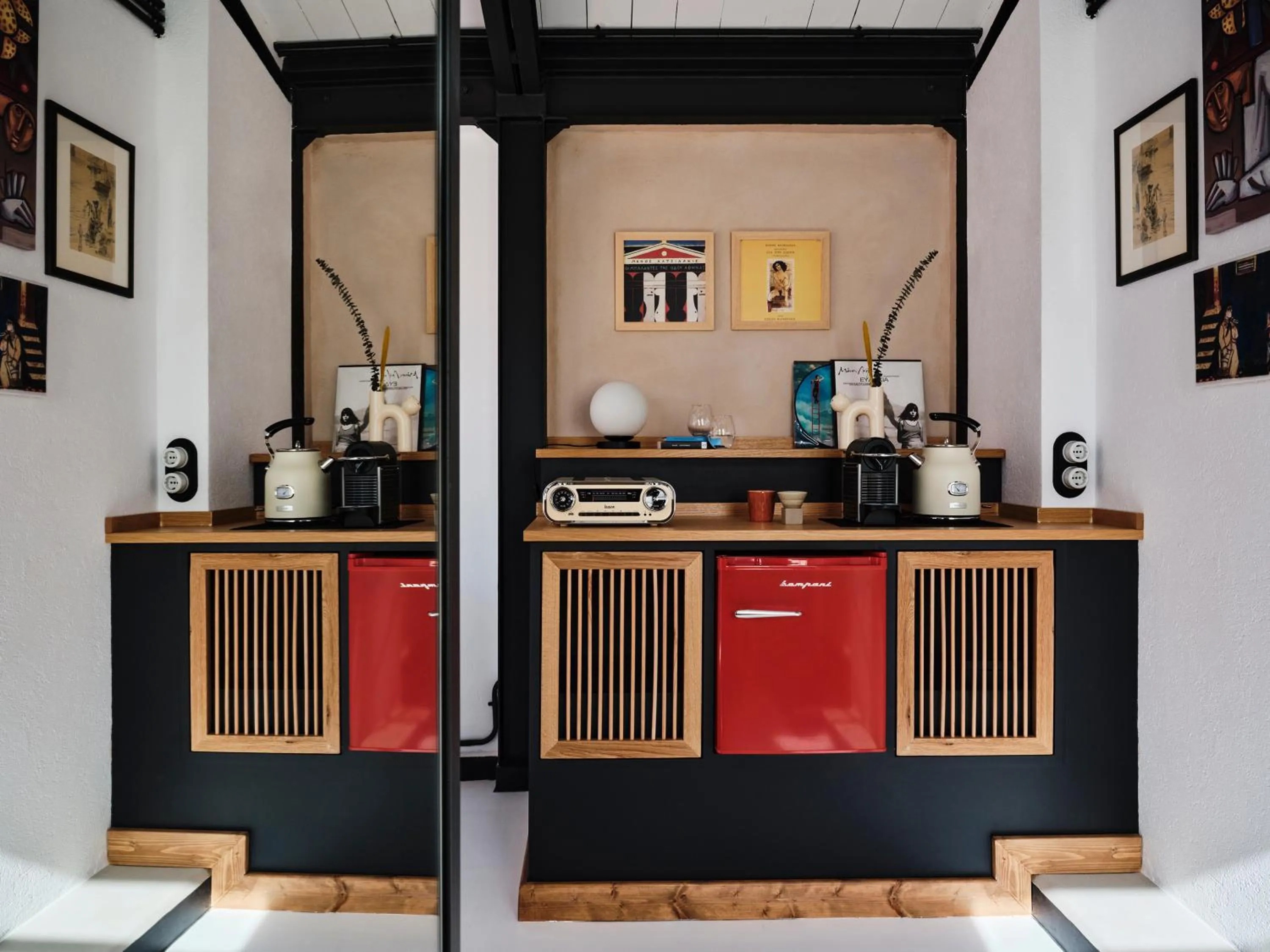 Coffee/tea facilities in Not Boutique Hotel