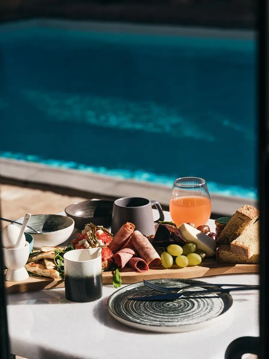 Food and drinks in Not Boutique Hotel