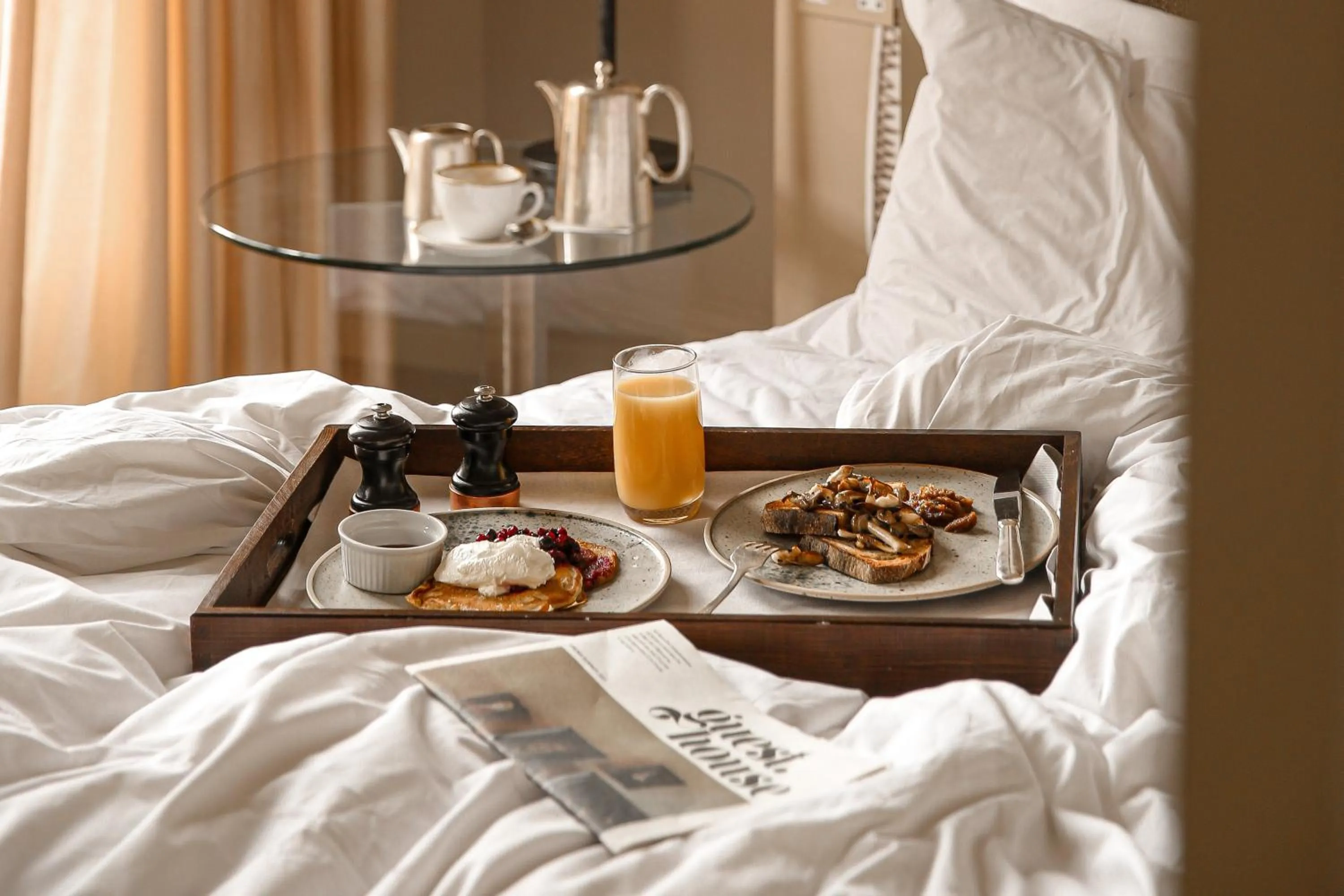 Breakfast, Bed in No 15 by GuestHouse, Bath