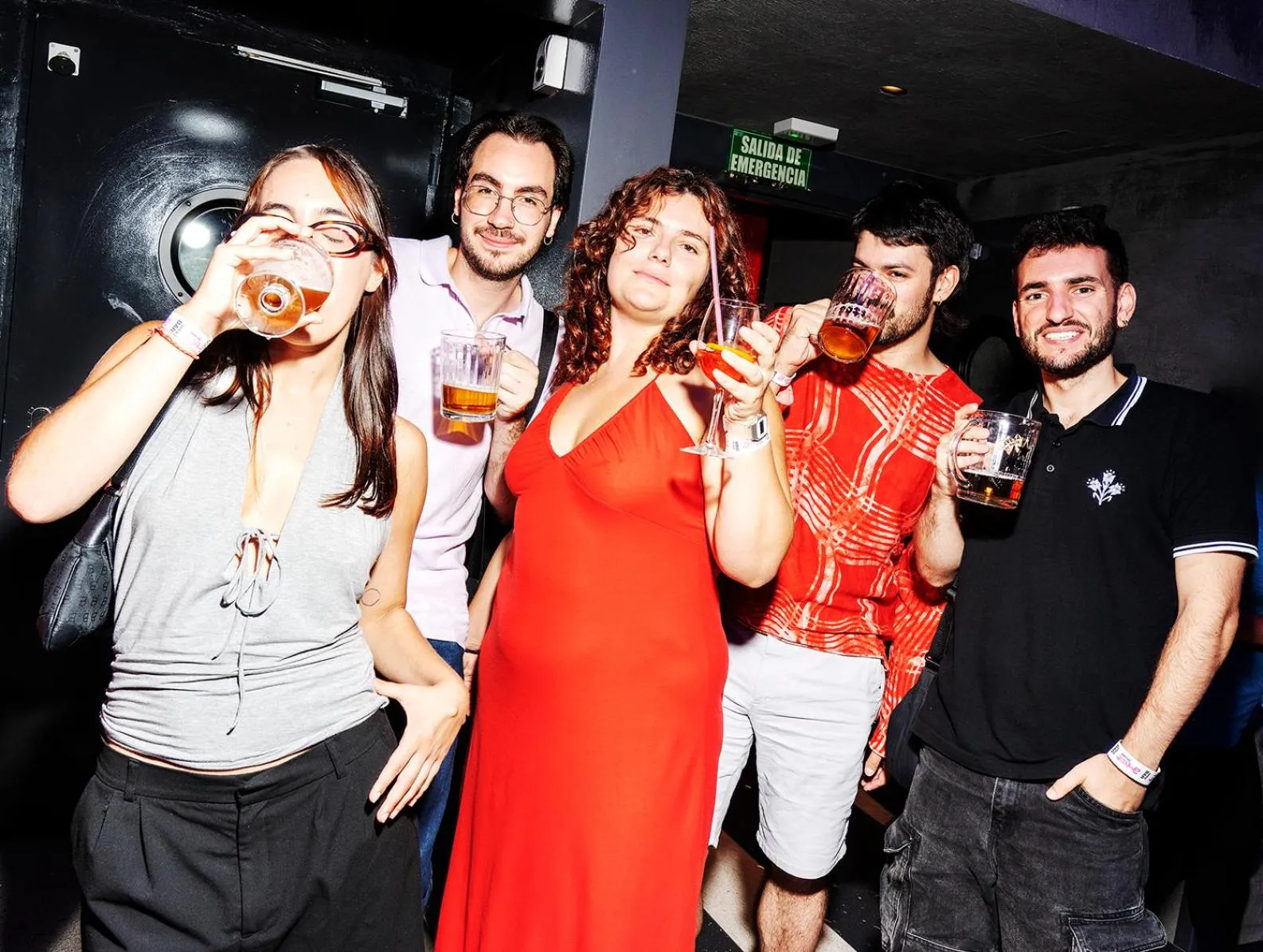 Food and drinks in AMISTAT City Hostel Barcelona