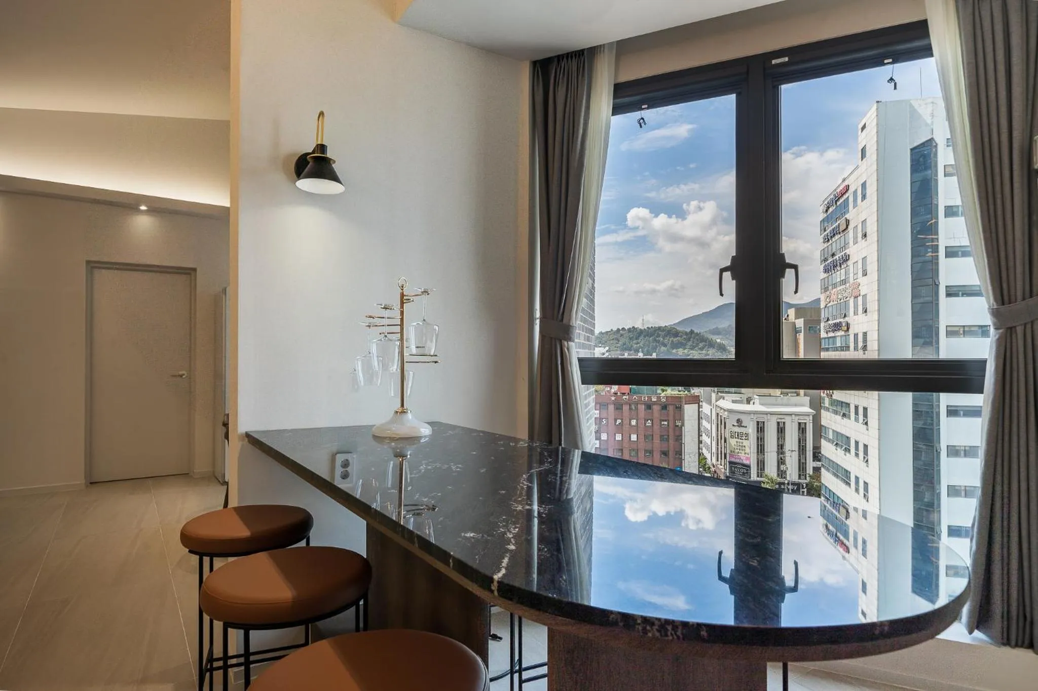 Brown Dot Hotel Masan Yangduck