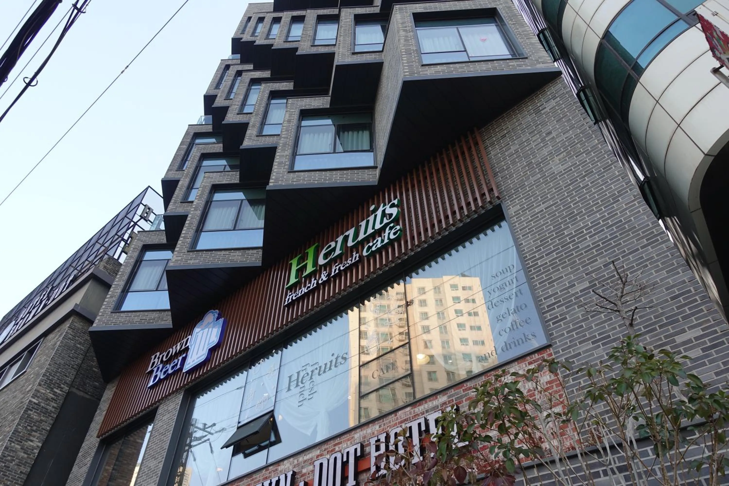 Brown Dot Hotel Masan Yangduck