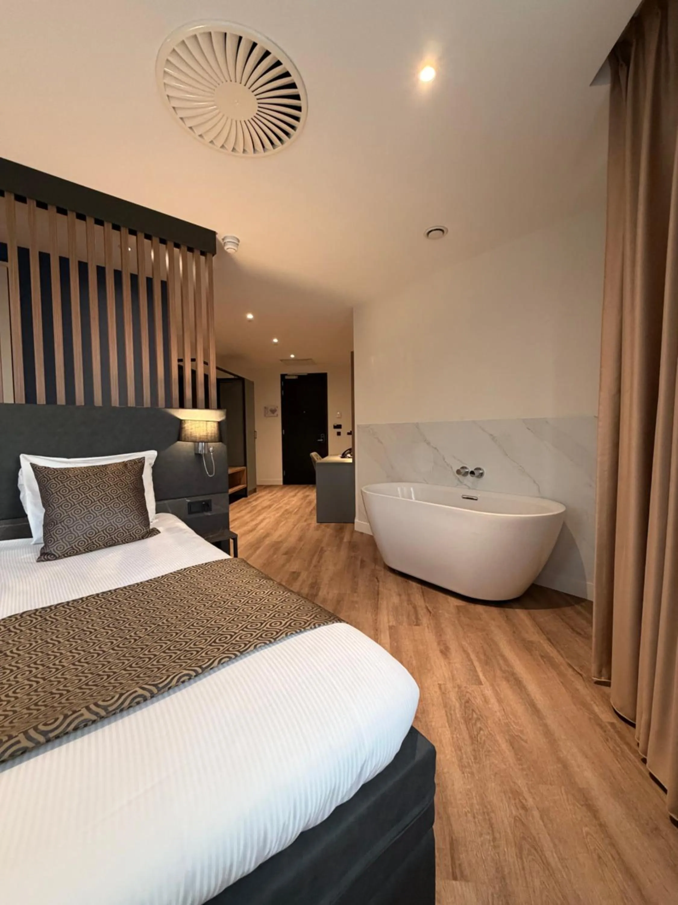 Bed in OZO Hotels Antares Amsterdam Schiphol Airport