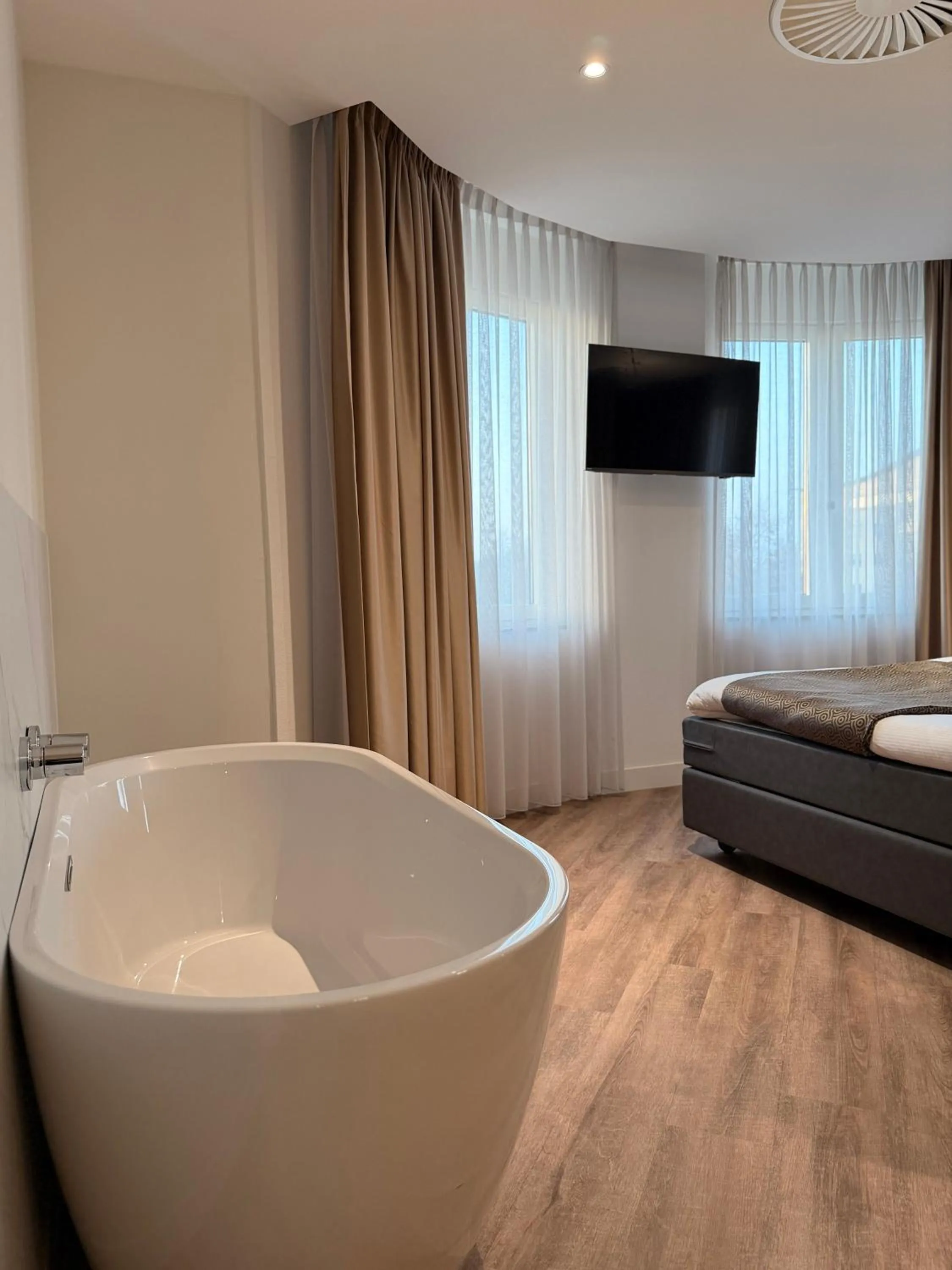 Bed in OZO Hotels Antares Amsterdam Schiphol Airport