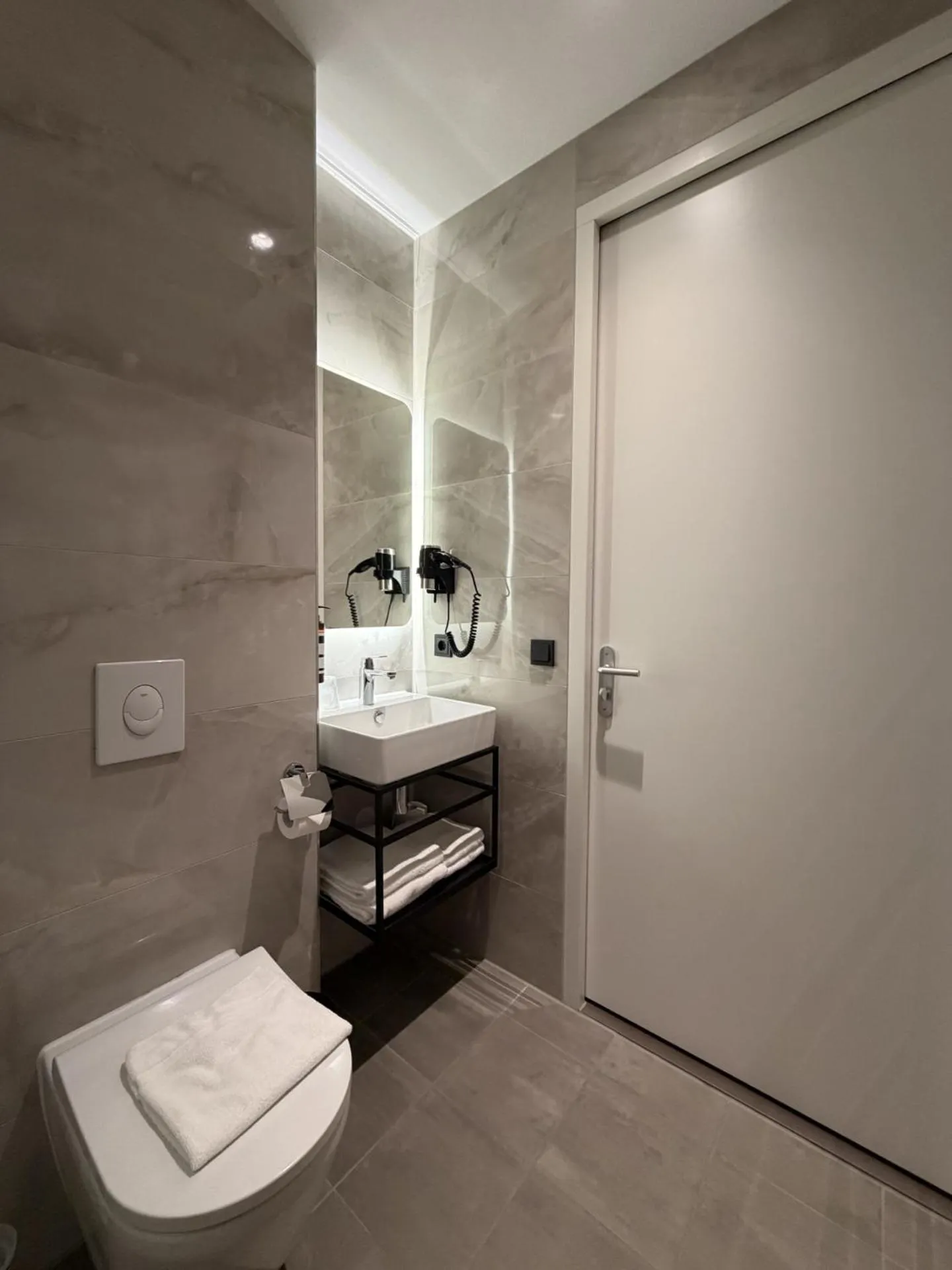 Bathroom in OZO Hotels Antares Amsterdam Schiphol Airport