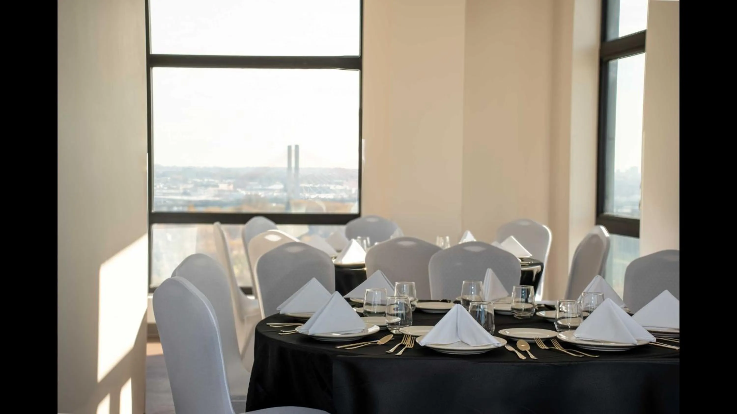Banquet/Function facilities in Holiday Inn Express Long Island City E - New York by IHG