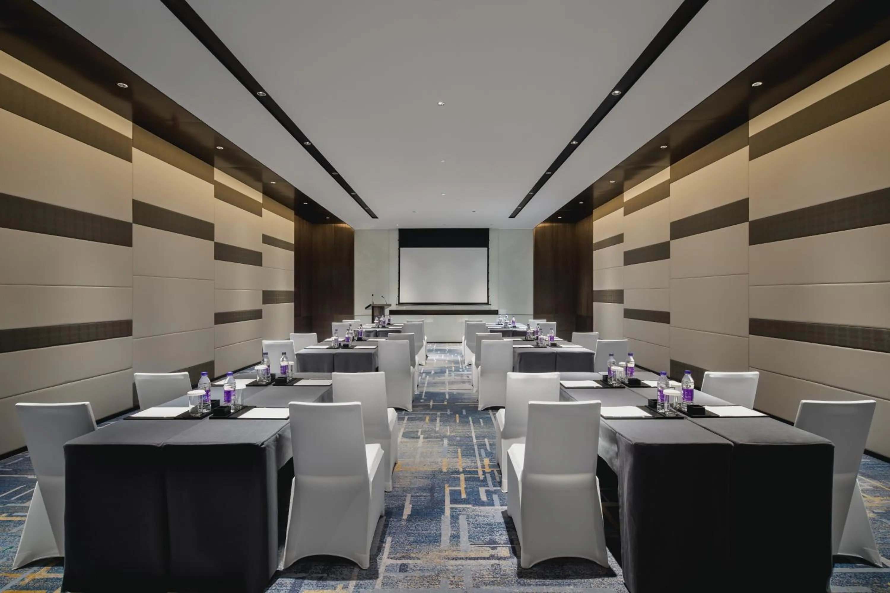 Crowne Plaza Shangluo, an IHG Hotel