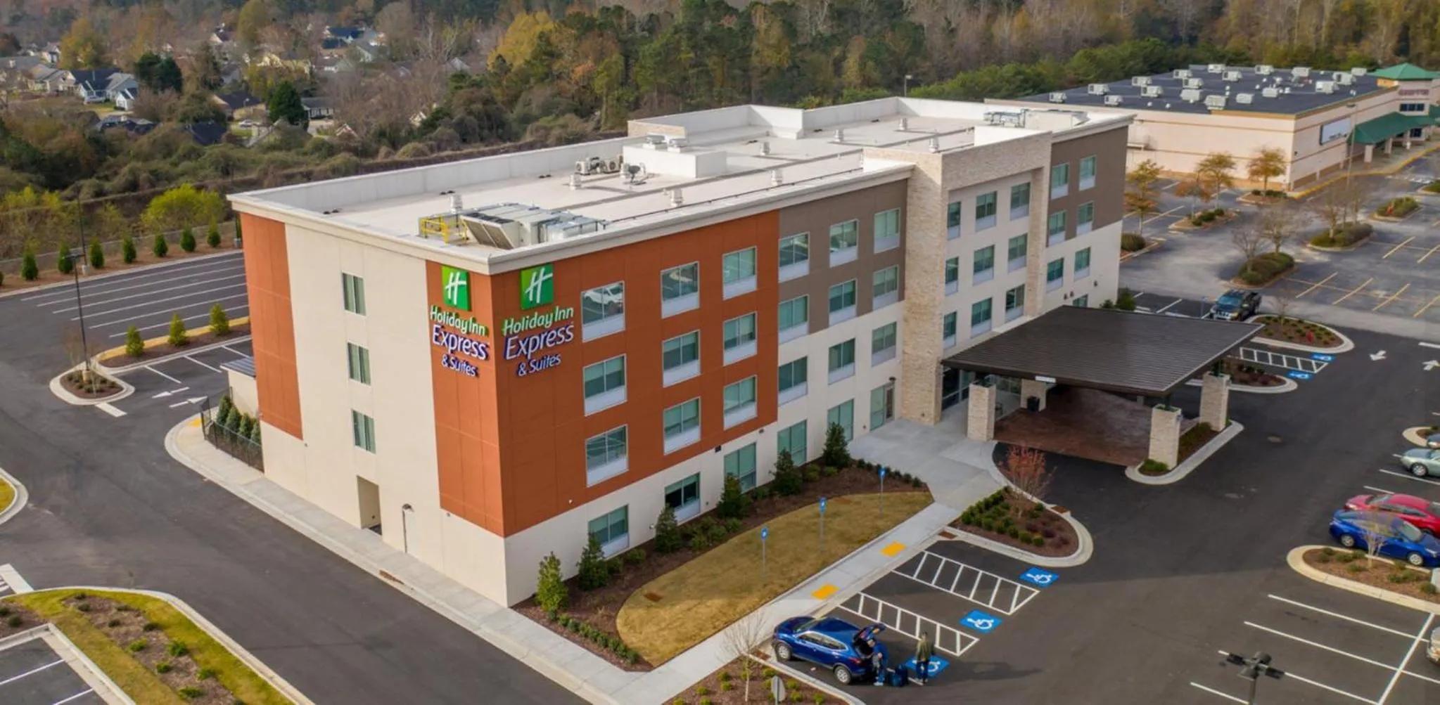 Property building in Holiday Inn Express & Suites Griffin