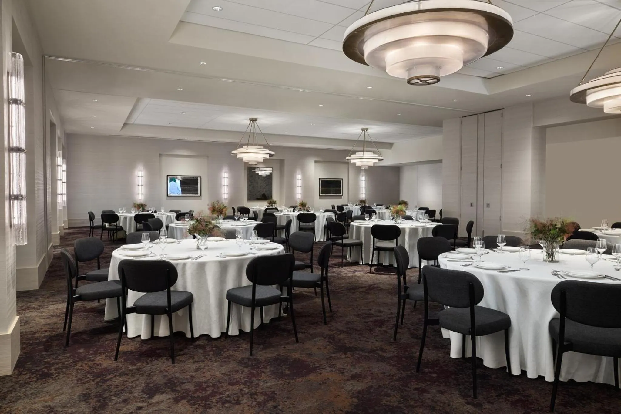 Banquet/Function facilities in Kimpton Claret Hotel by IHG