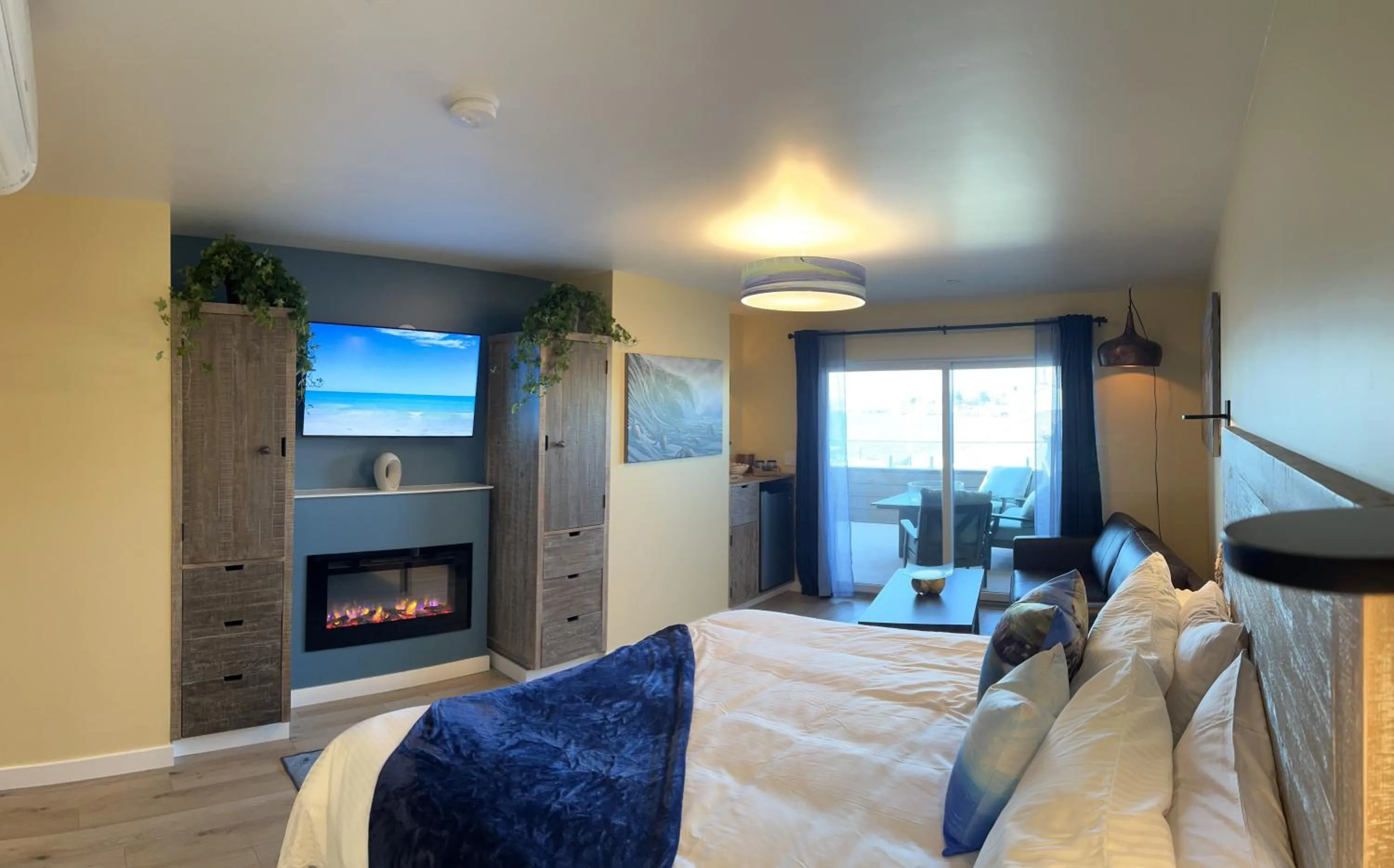 TV and multimedia, Bed in HarborWalk Inn