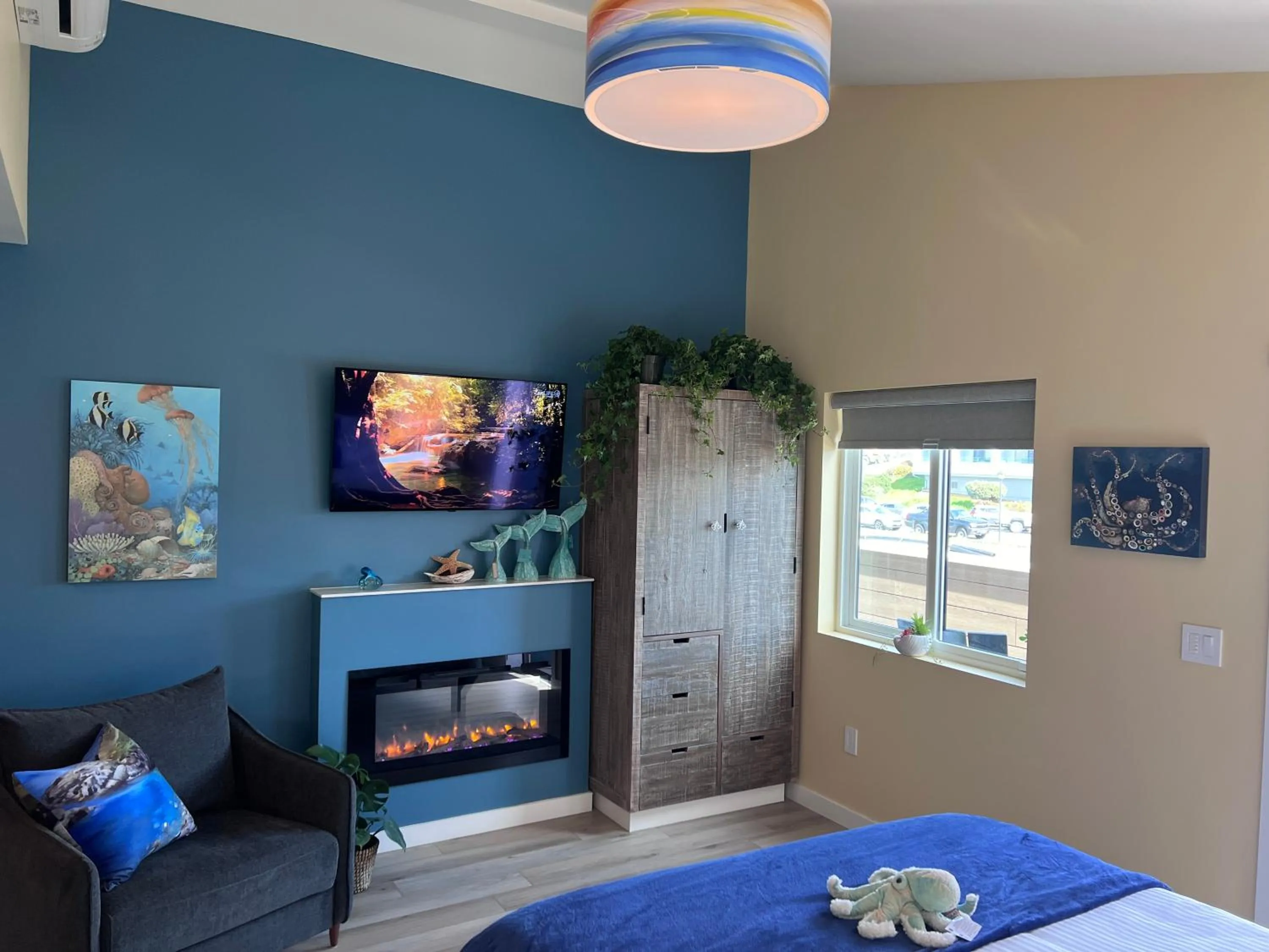 TV and multimedia, Bed in HarborWalk Inn