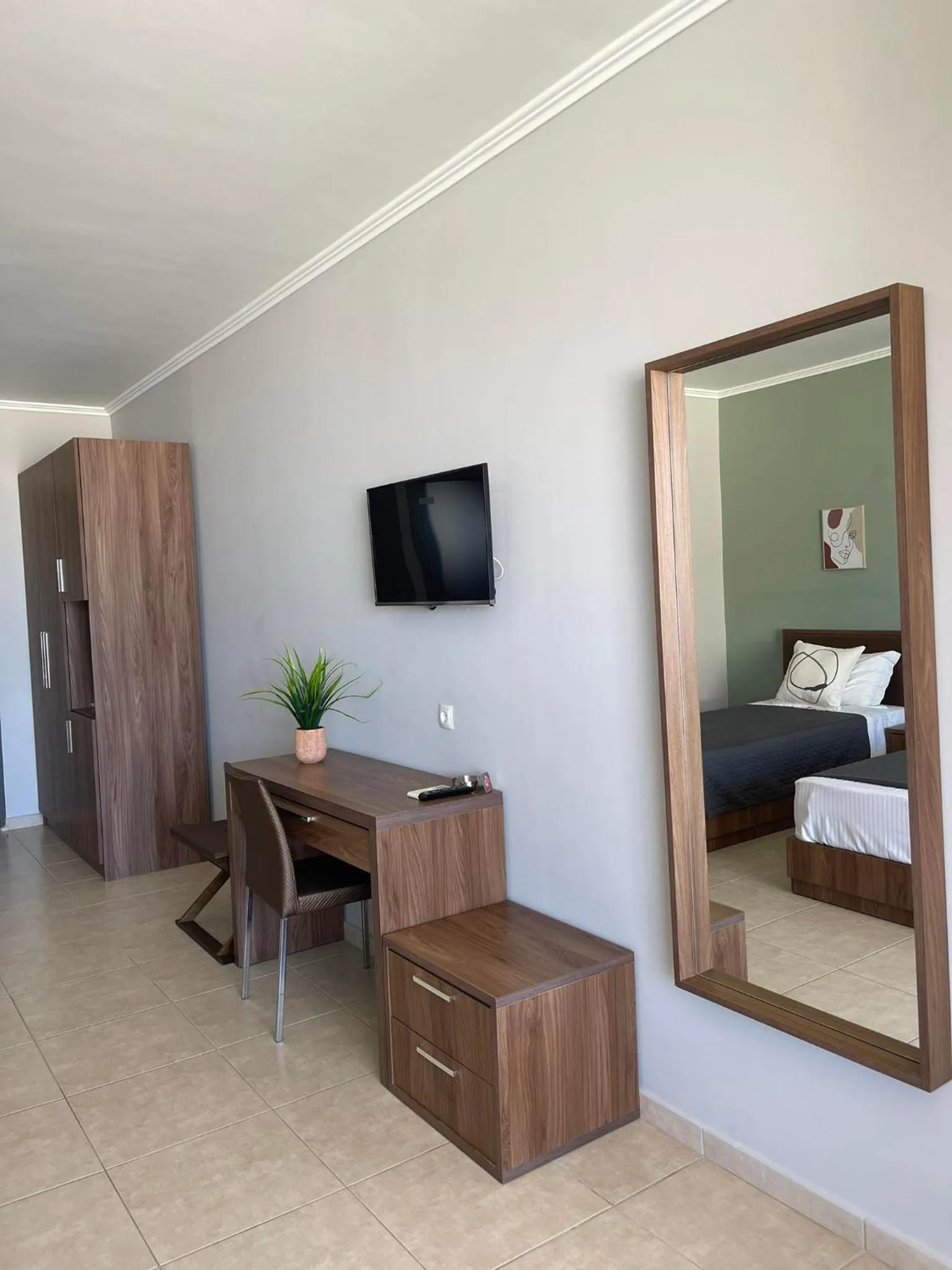 TV and multimedia, Bed in Centrum Rooms