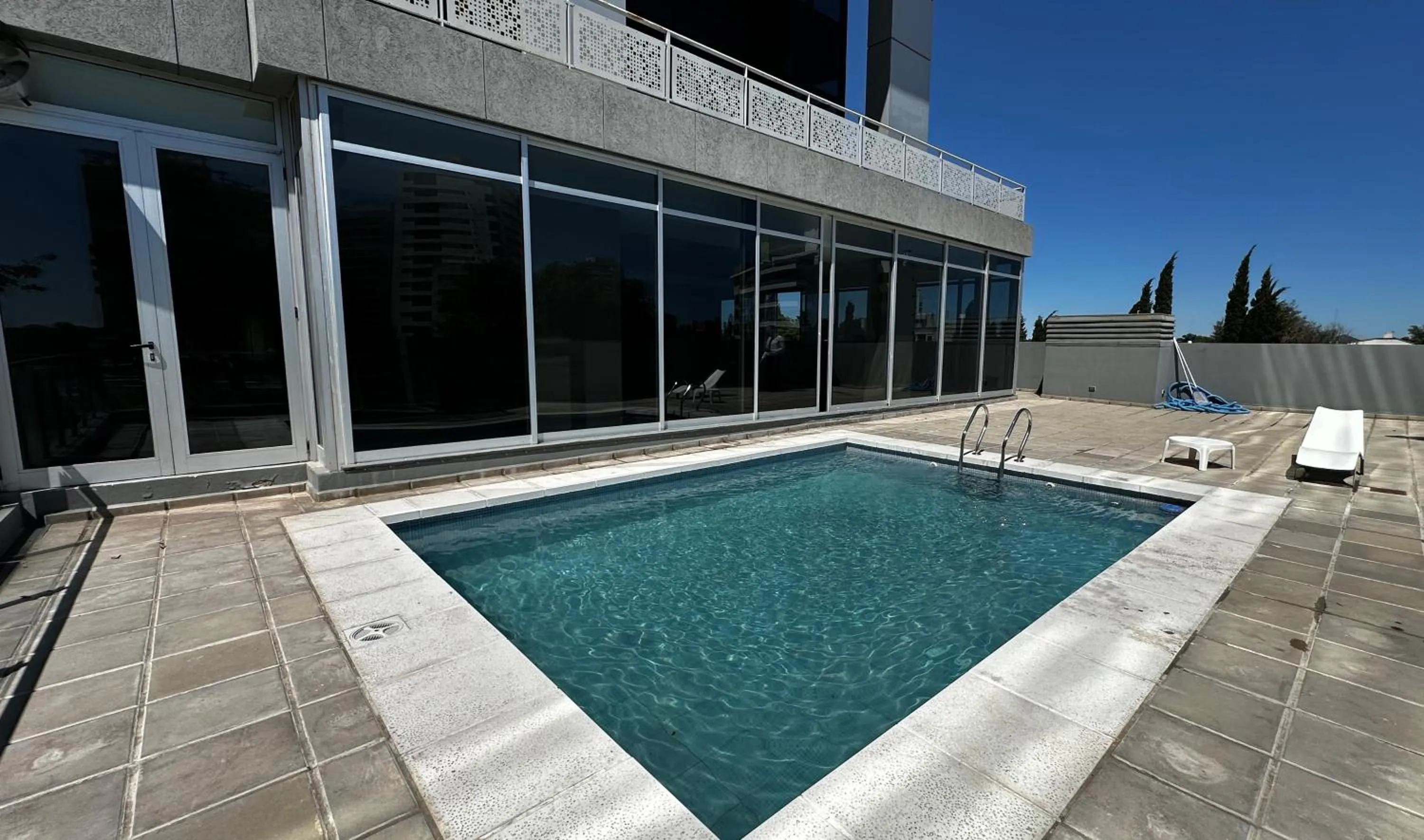 Pool view in Amérian Río Cuarto