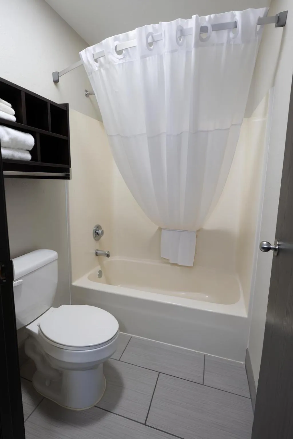 Days Inn by Wyndham Jackson