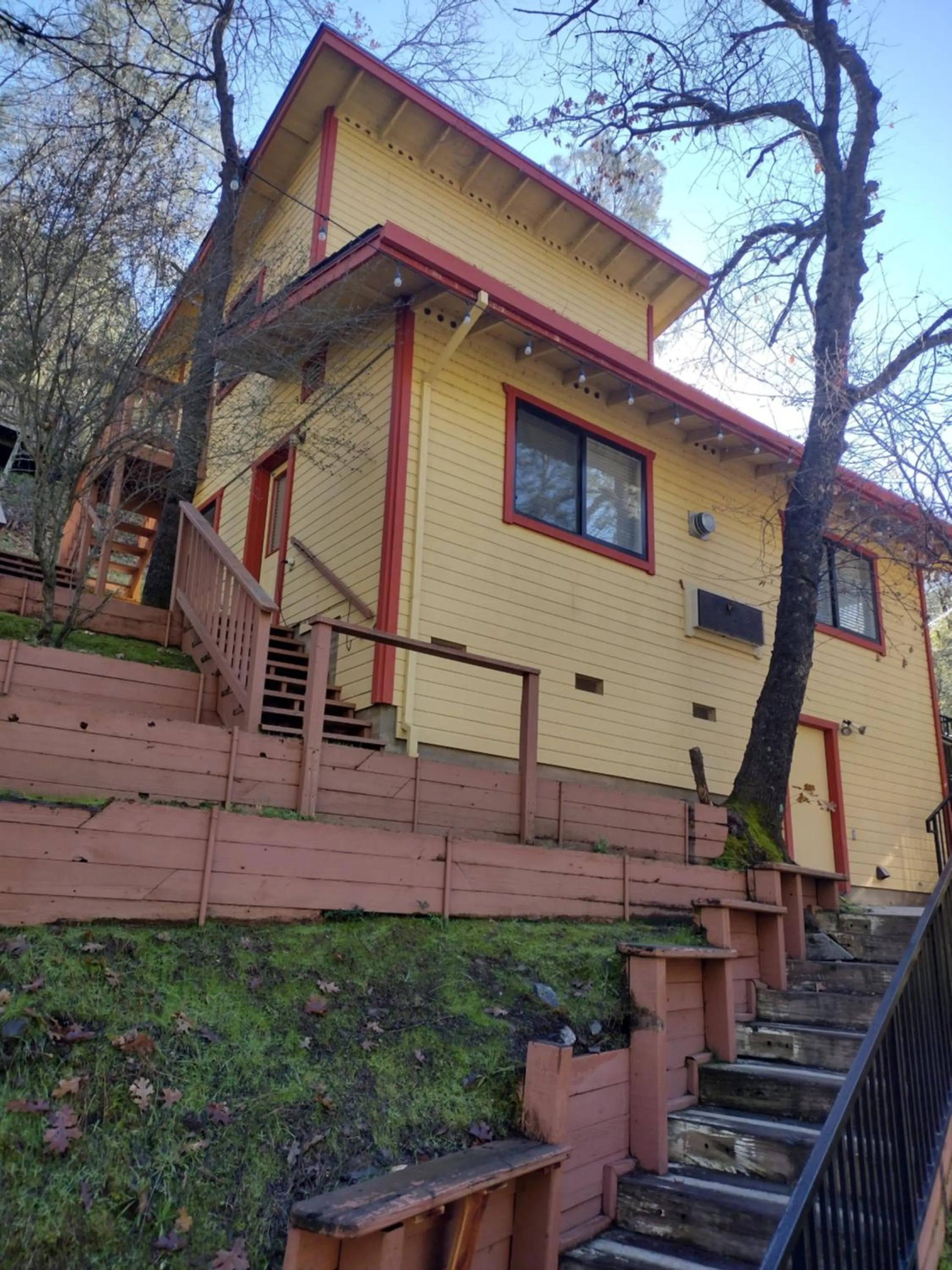 Yosemite Gatekeeper's Lodge