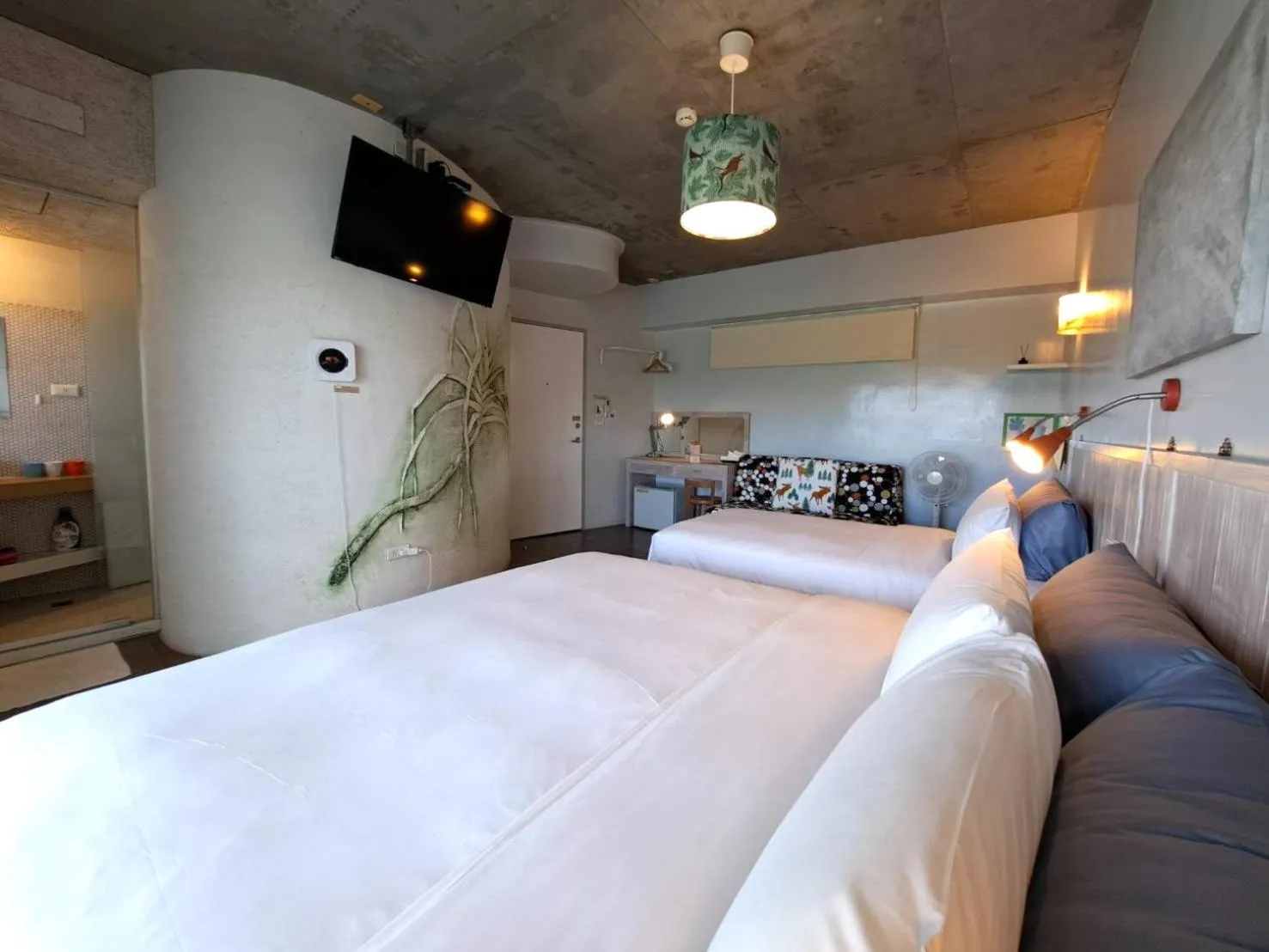 Bedroom, Bed in 墾丁橘月Orange Moon Inn