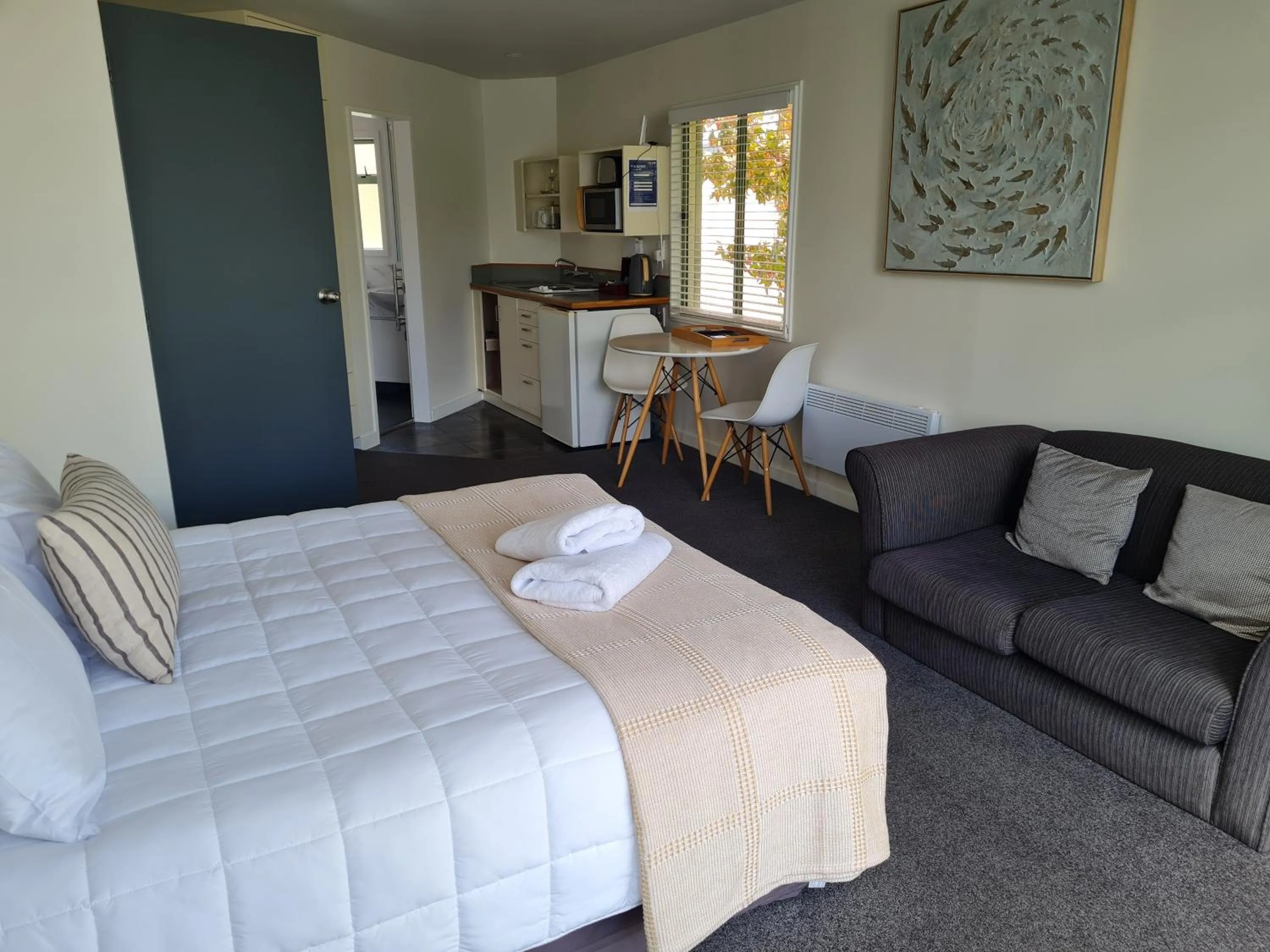 Bed in Akaroa Village Inn