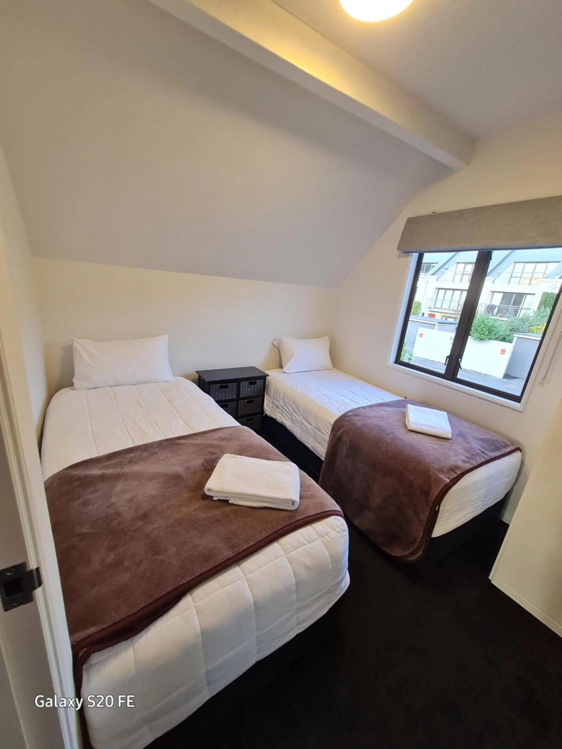 Bed in Akaroa Village Inn